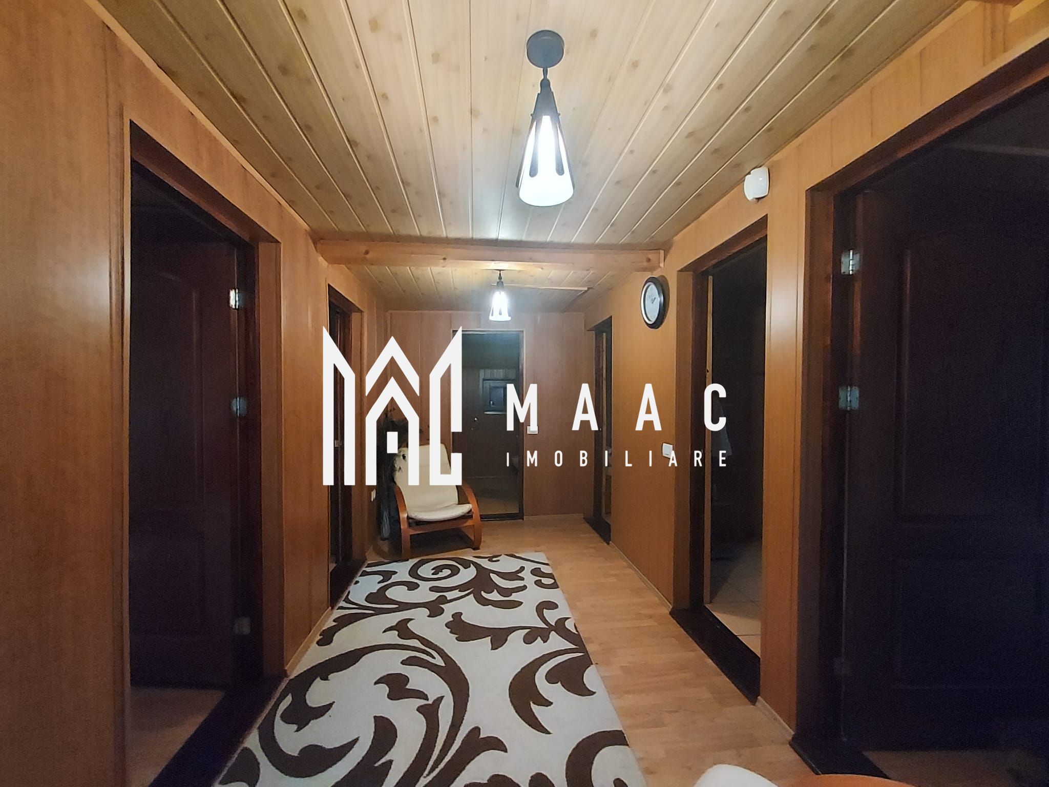 Casă | 260 mp utili | 1.100 mp teren | Râul Sadului | — fotografia 17