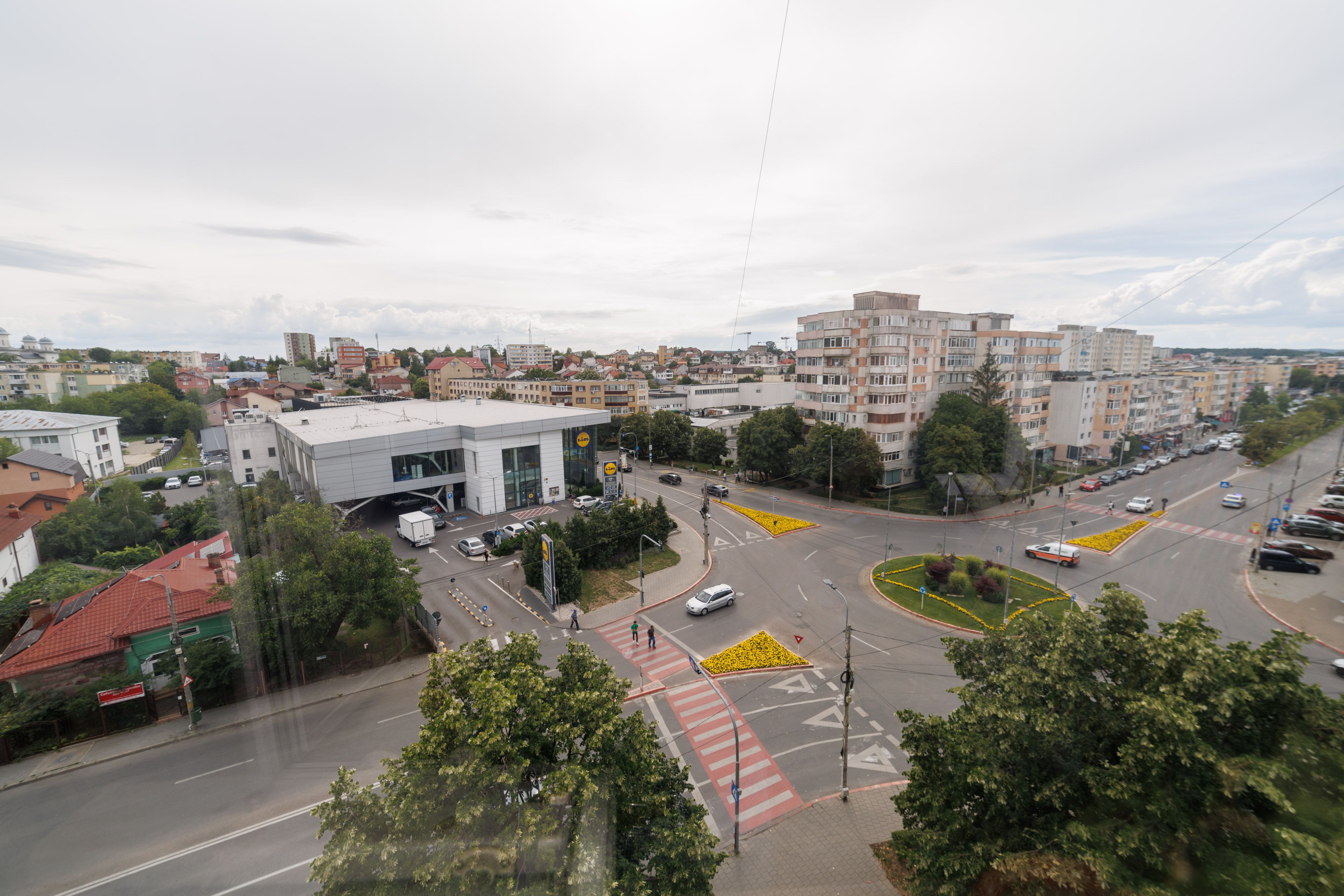 Apartament luminos cu 3 camere și balcon – Exercițiu — fotografia 5