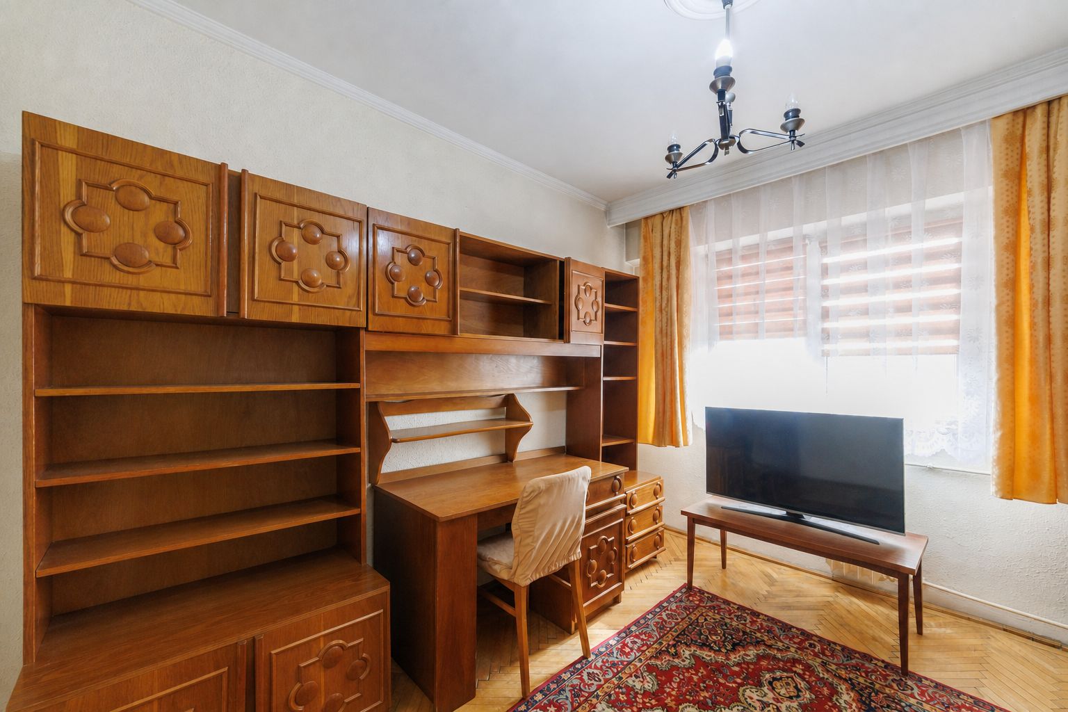 Apartament luminos cu 3 camere și balcon – Exercițiu — fotografia 9