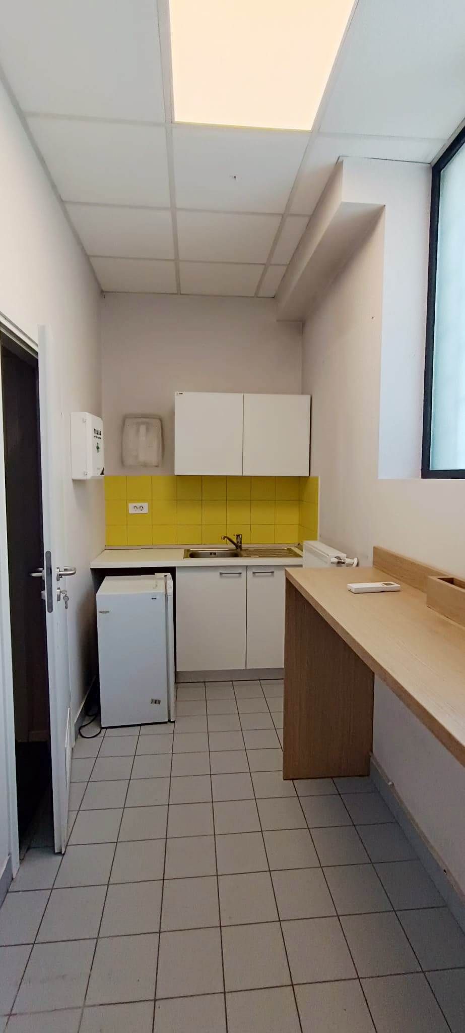 Spatiu comercial -85mp-Harmanului — fotografia 9