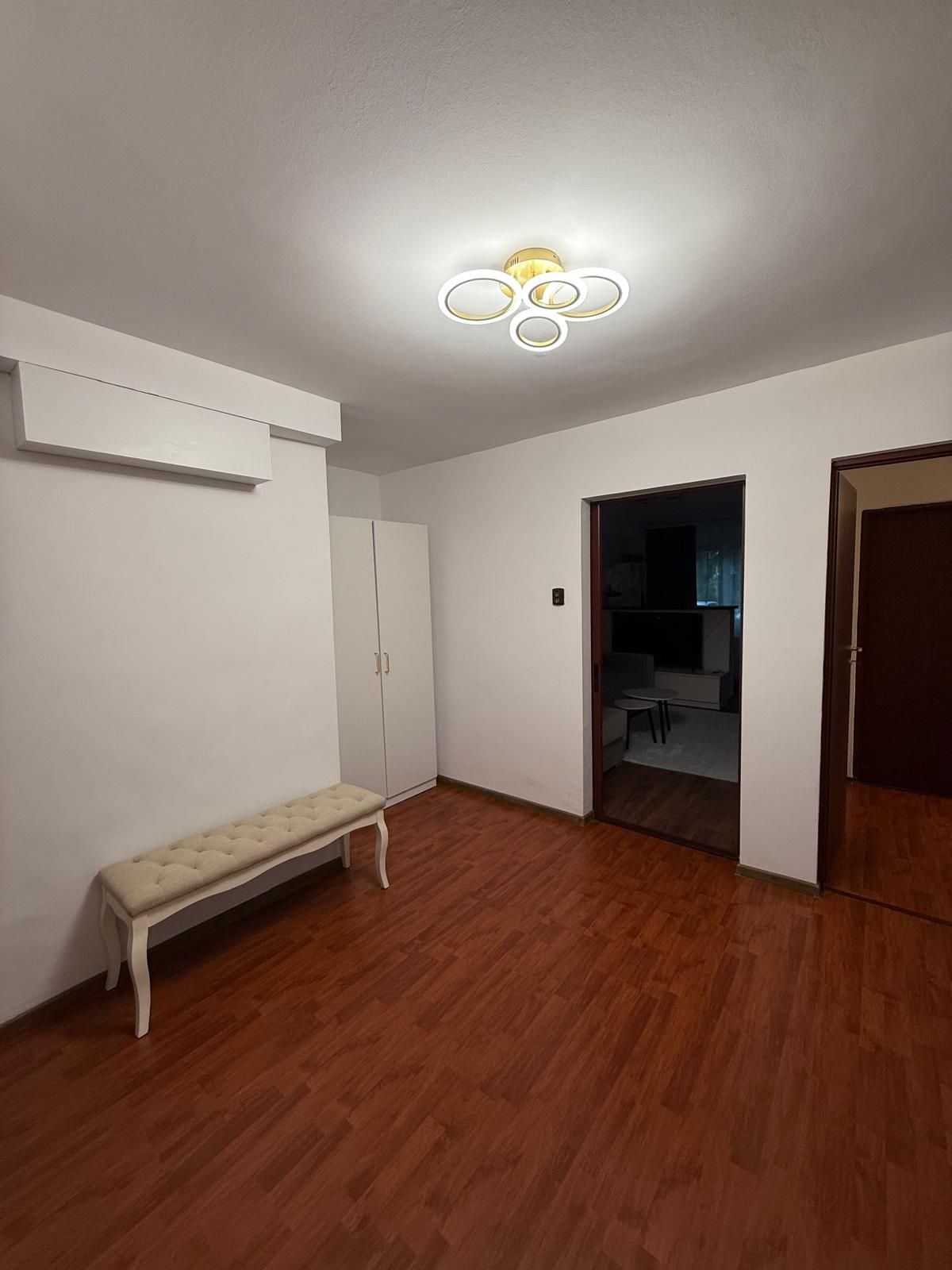 APARTAMENT 4 CAMERE DECOMANDAT — fotografia 5