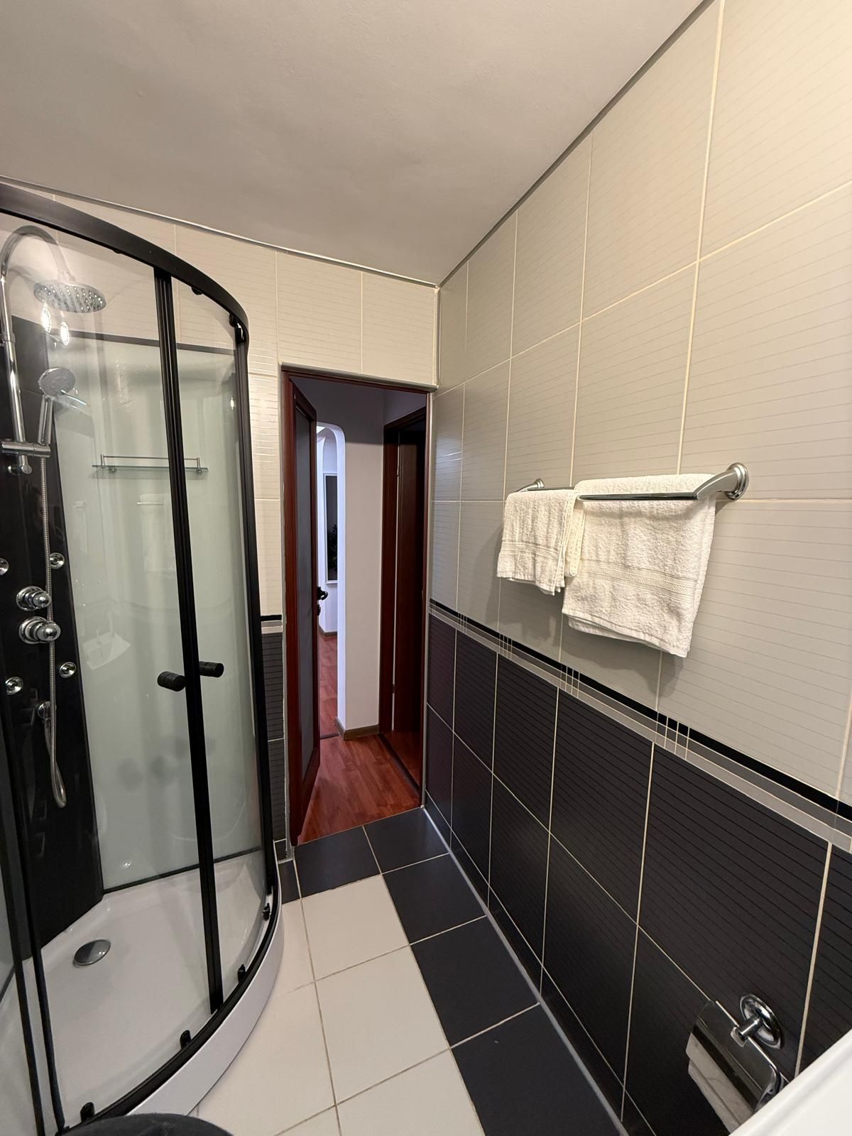 APARTAMENT 4 CAMERE DECOMANDAT — fotografia 7