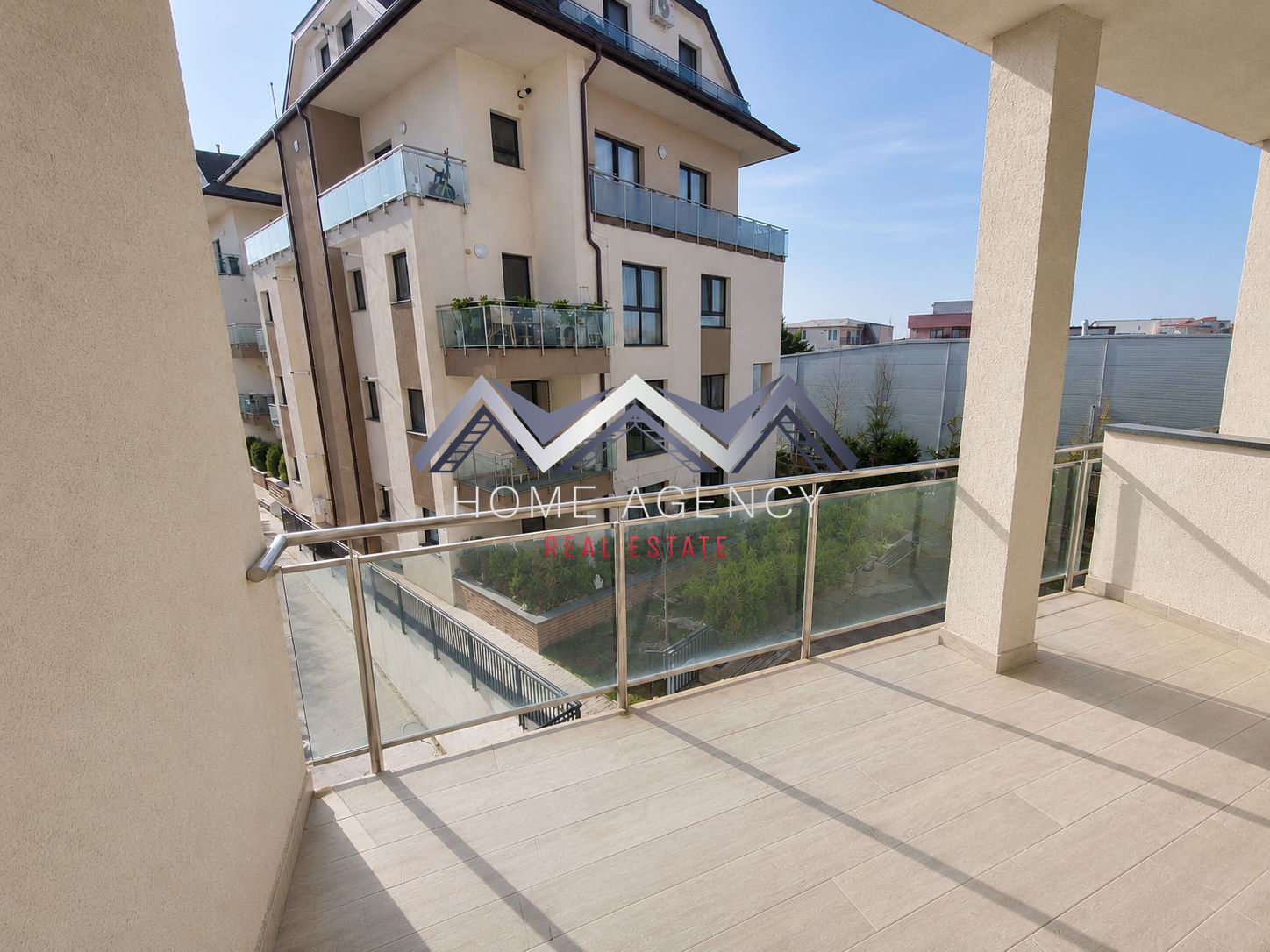 Apartament 3 camere | lângă Lidl și Mega Image non-stop 23 August — fotografia 3