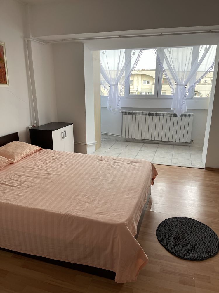 Vand 3camere mare stradal din Blvdul Decebal Bucuresti — fotografia 3