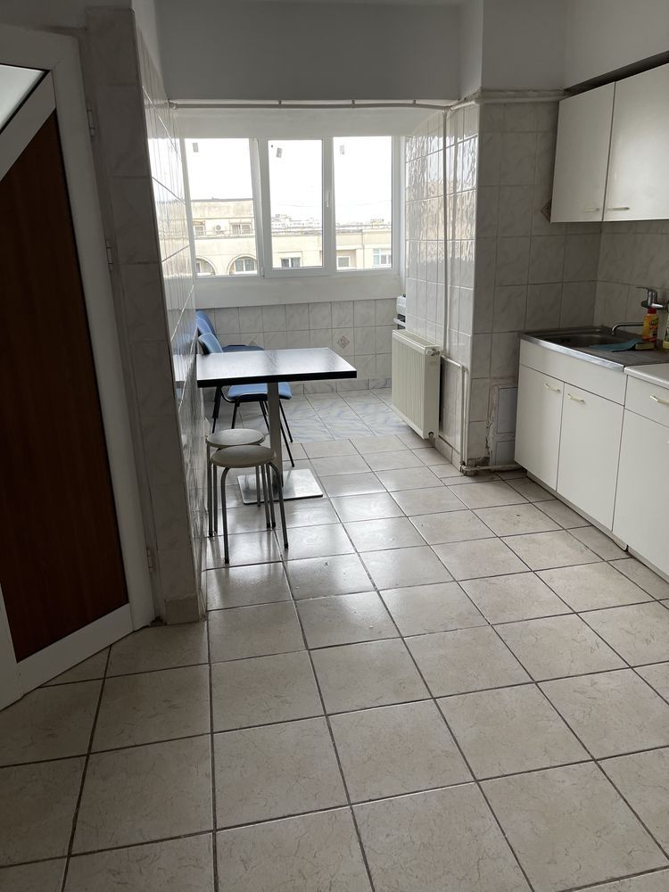 Vand 3camere mare stradal din Blvdul Decebal Bucuresti — fotografia 4