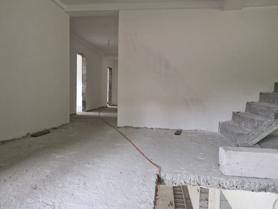 Casă frumoasă - zonă liniștită — fotografia 7