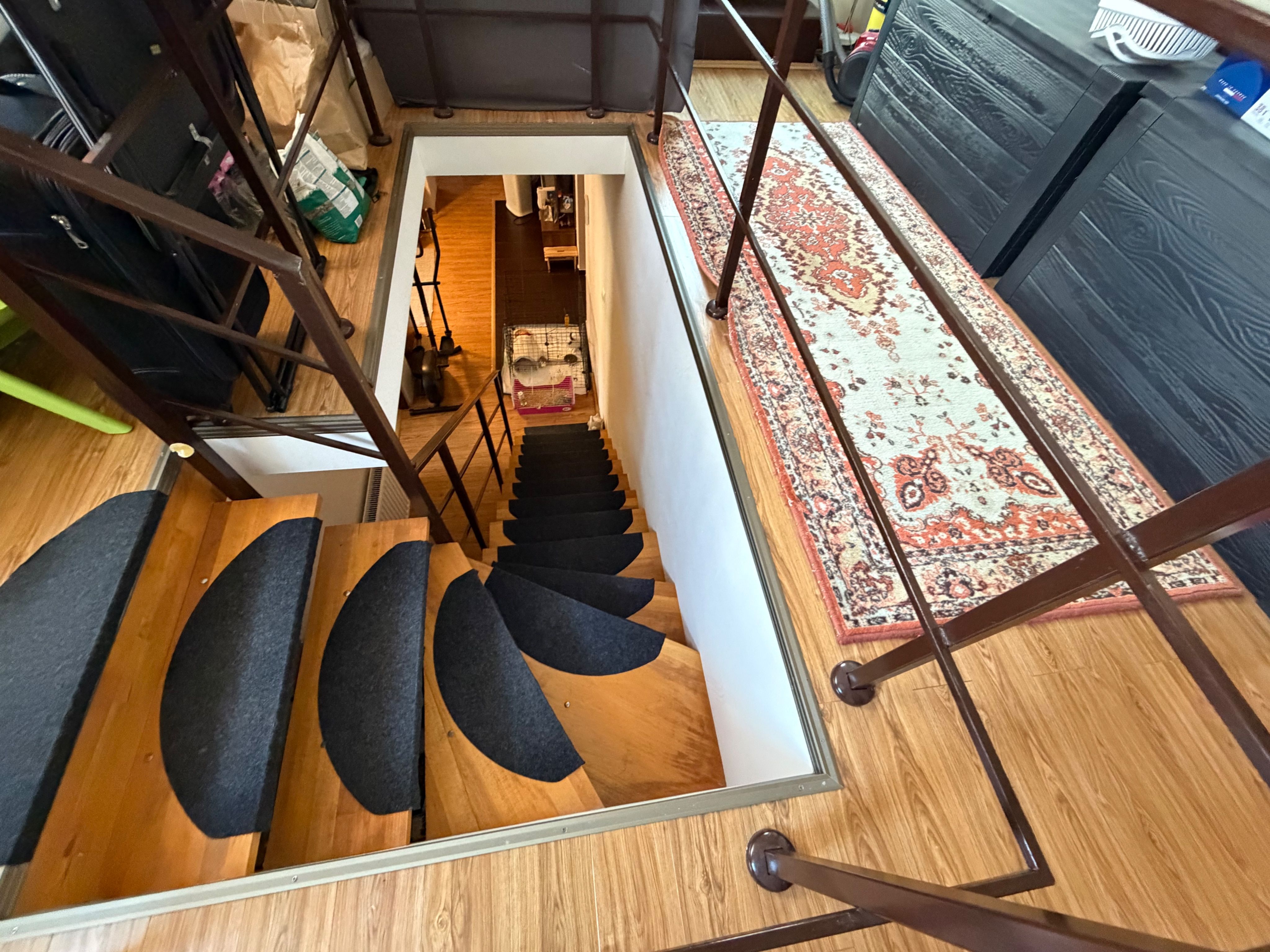Apartament 3 camere cu scara interioara, zona Centru — fotografia 9