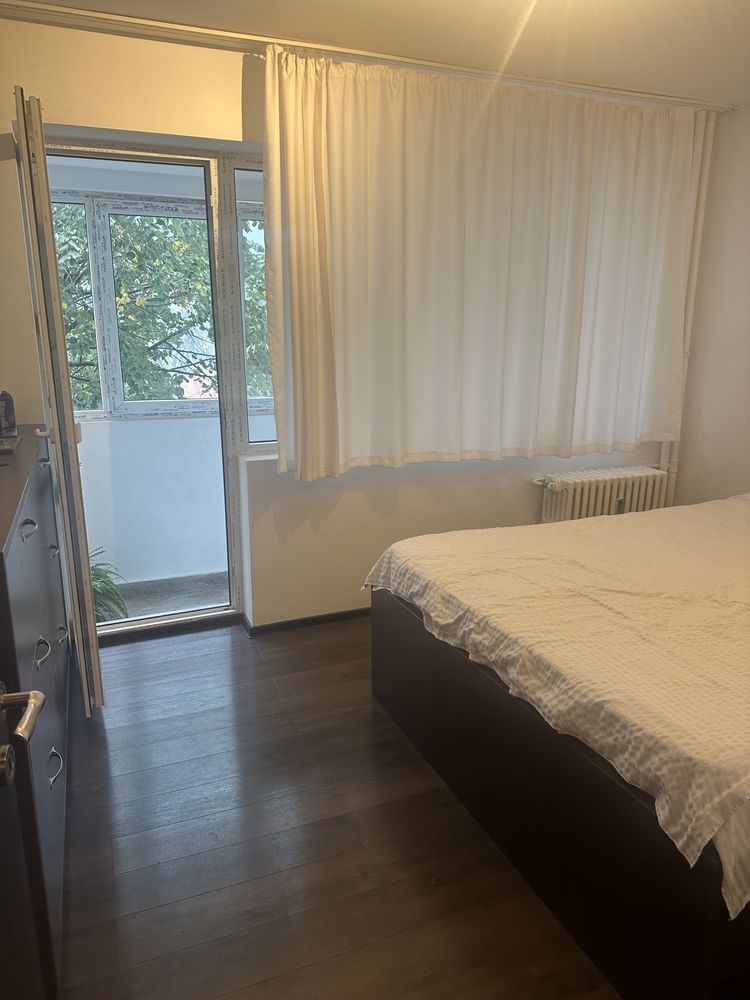 3 camere renovat Piata domenii — fotografia 4