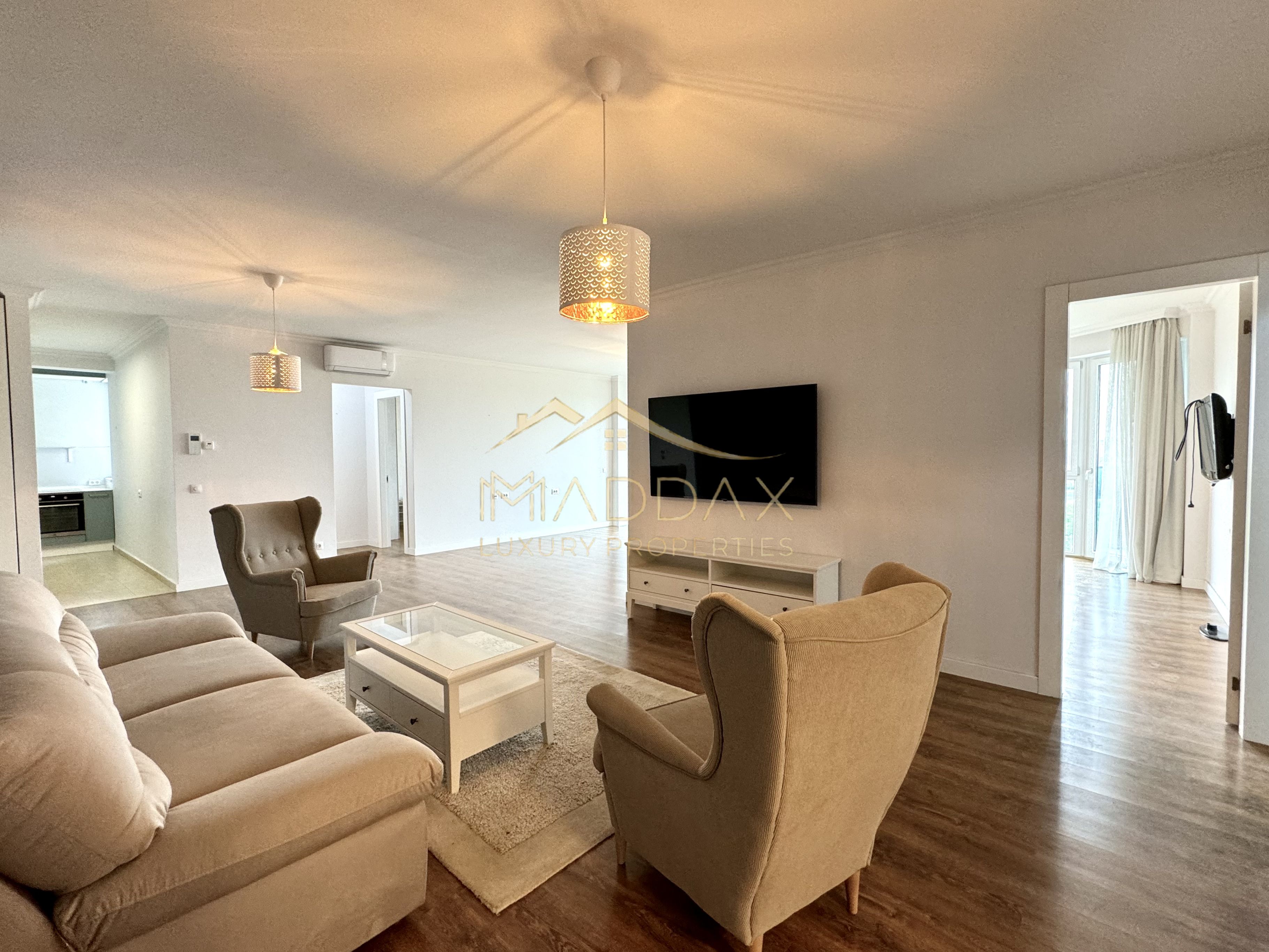 4 rooms apartment - 122 sqm// 1 Parking / Floreasca - Lake View — fotografia 5