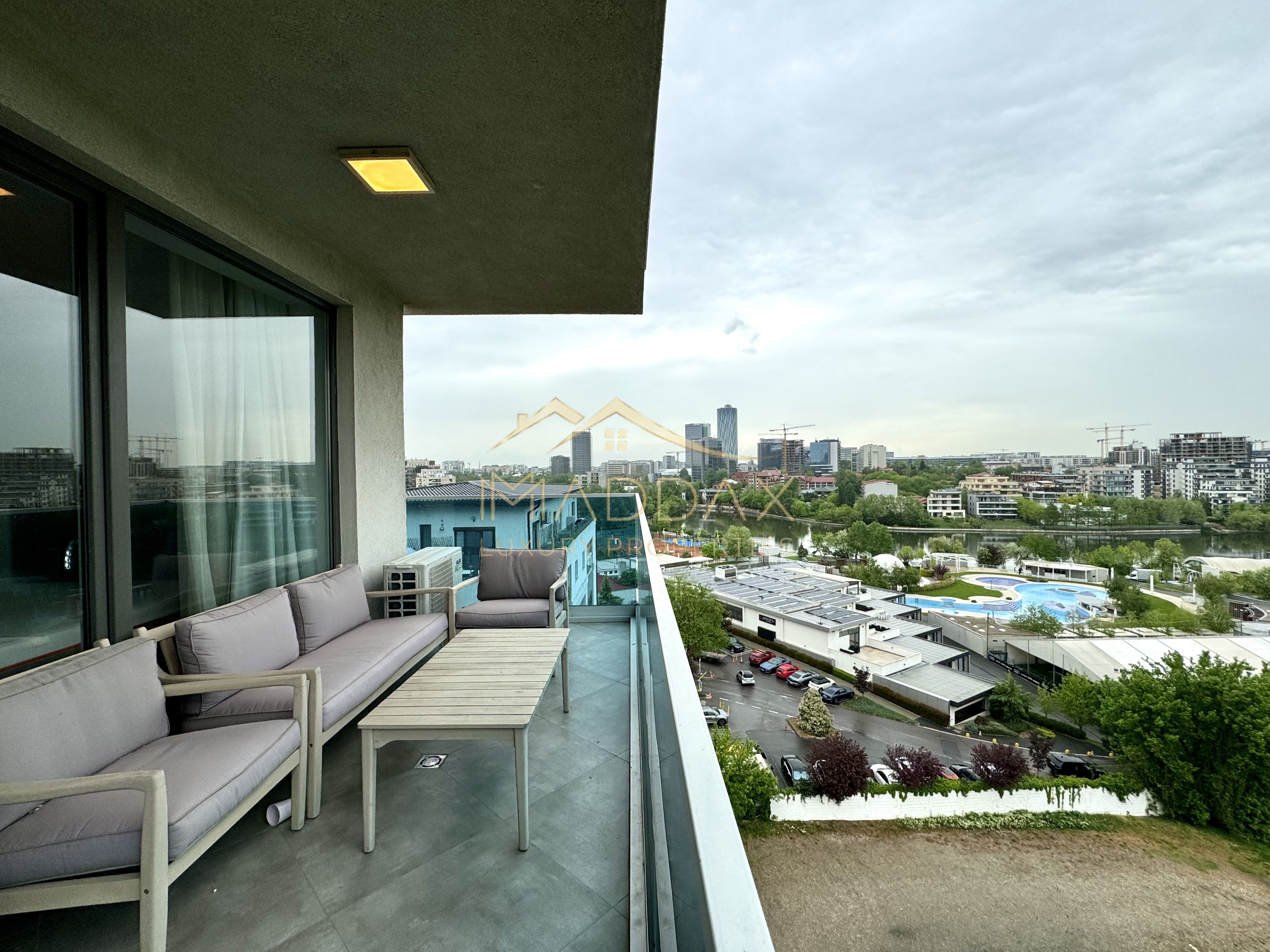 4 rooms apartment - 122 sqm// 1 Parking / Floreasca - Lake View — fotografia 9