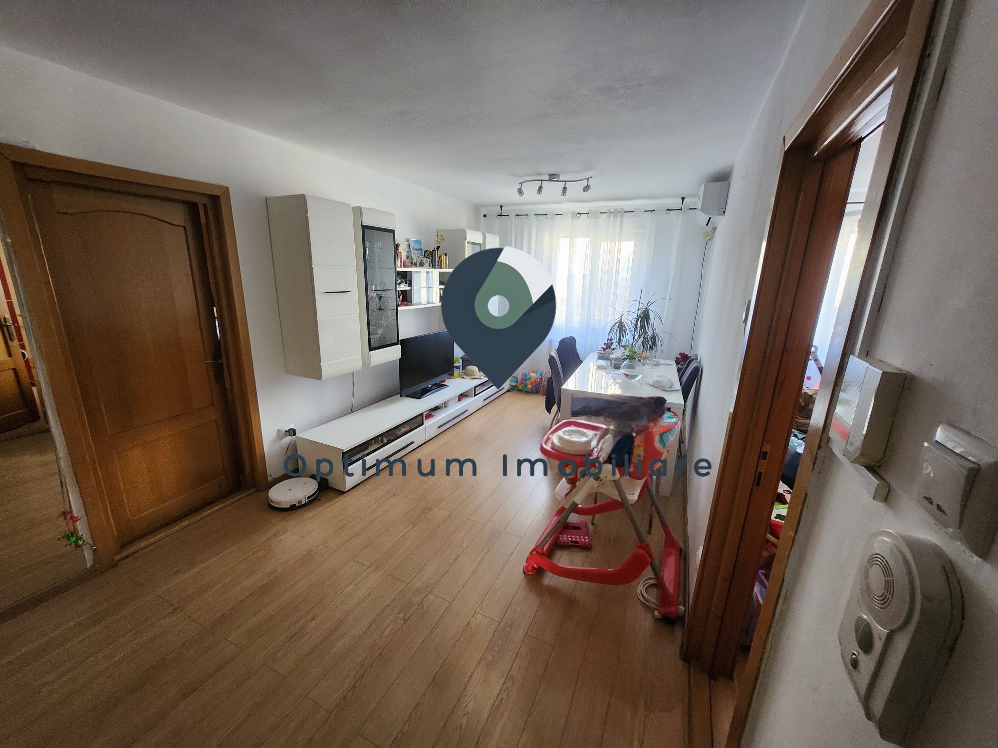 Apartament cu 4 camere in Manastur, etaj 2/4 zona Putna ! — fotografia 6