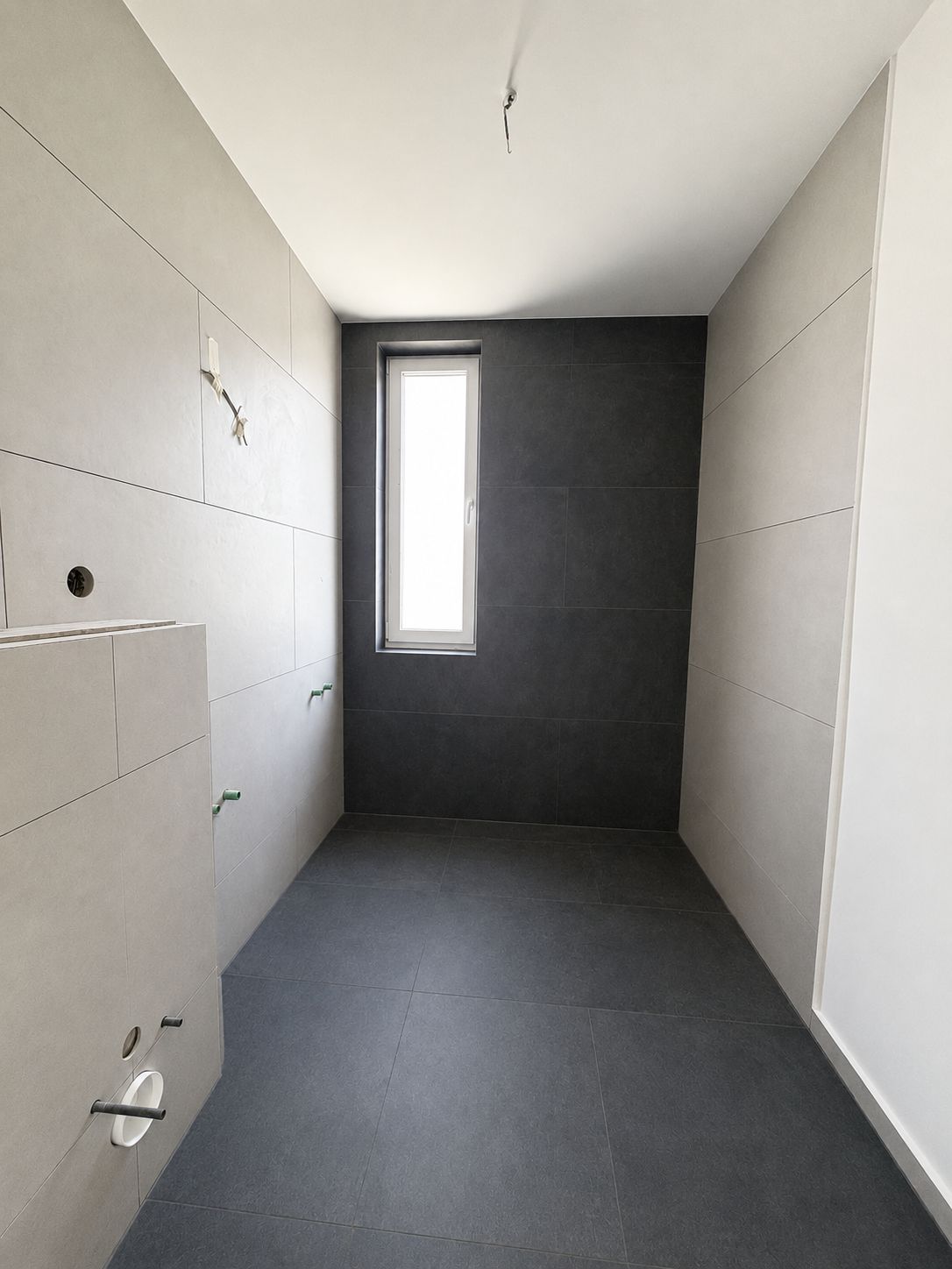 Apartament 3 camere, 2 bai, etaj intermediar, balcon, garaj, boxa — fotografia 5