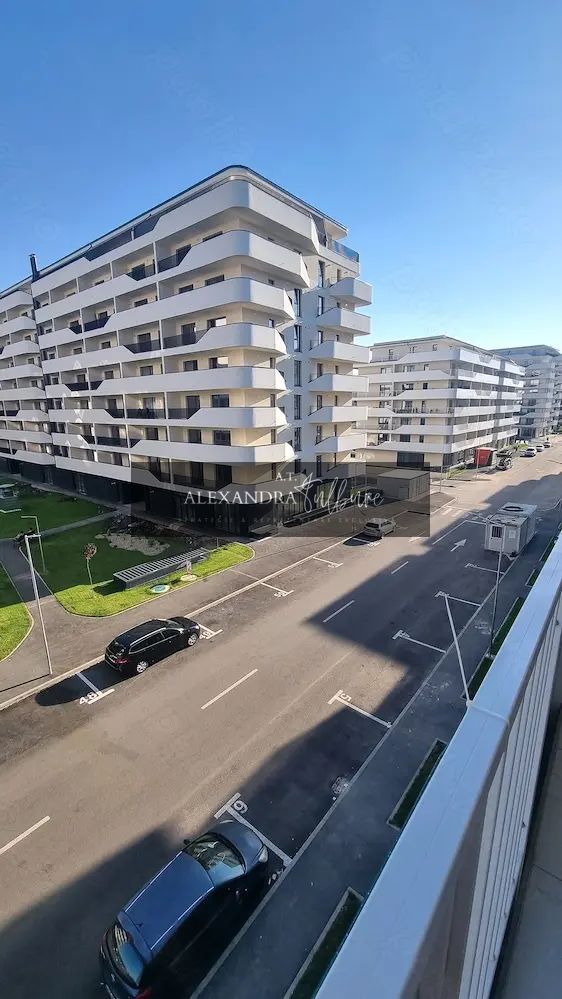 Apartament de vanzare 2 camere, etaj intermediar, terasa, garaj — fotografia 5
