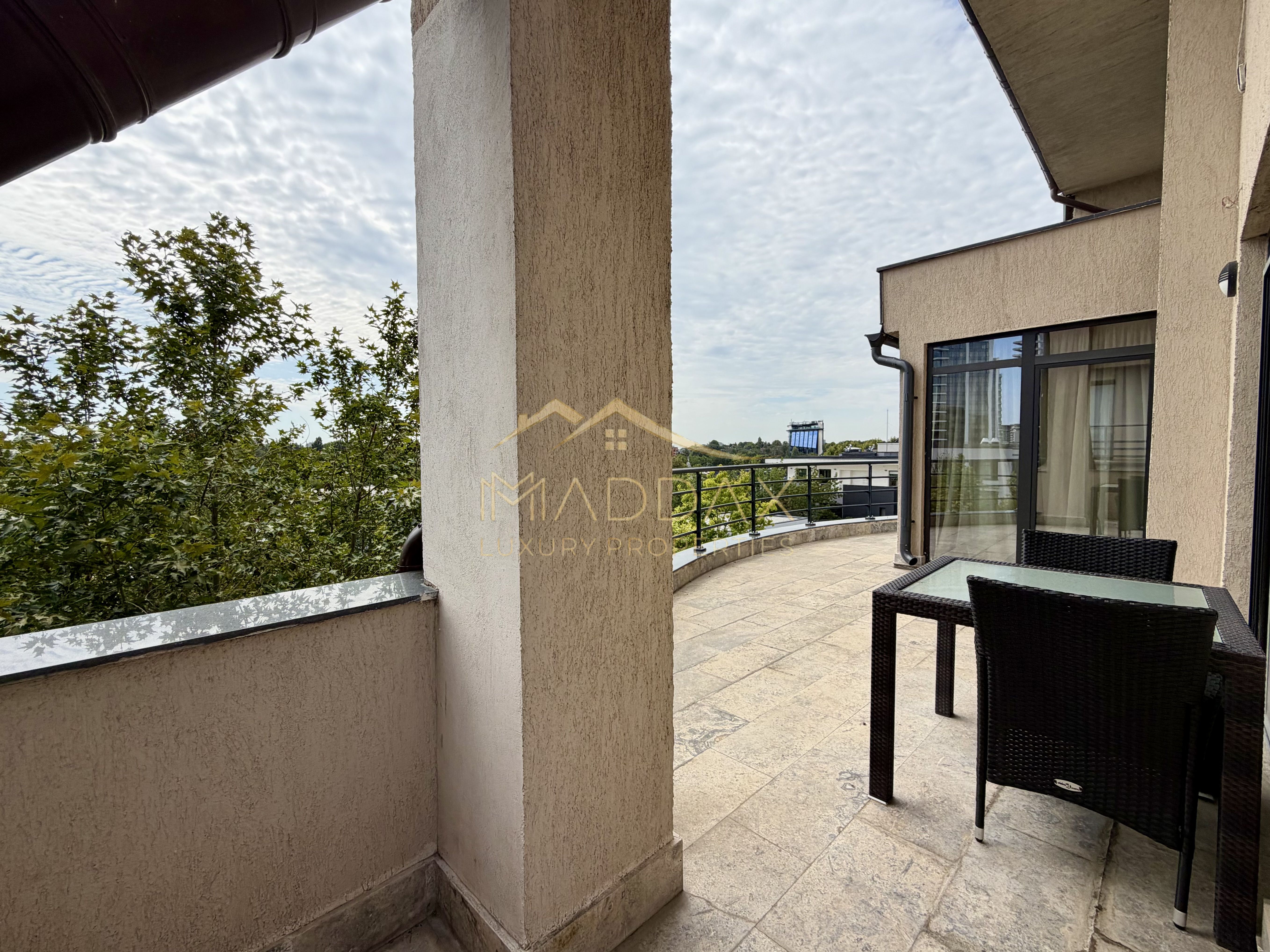 Duplex 4 camere // 179 mp utili + terasa 49 mp / 1 Parcare // Floreasca — fotografia 17