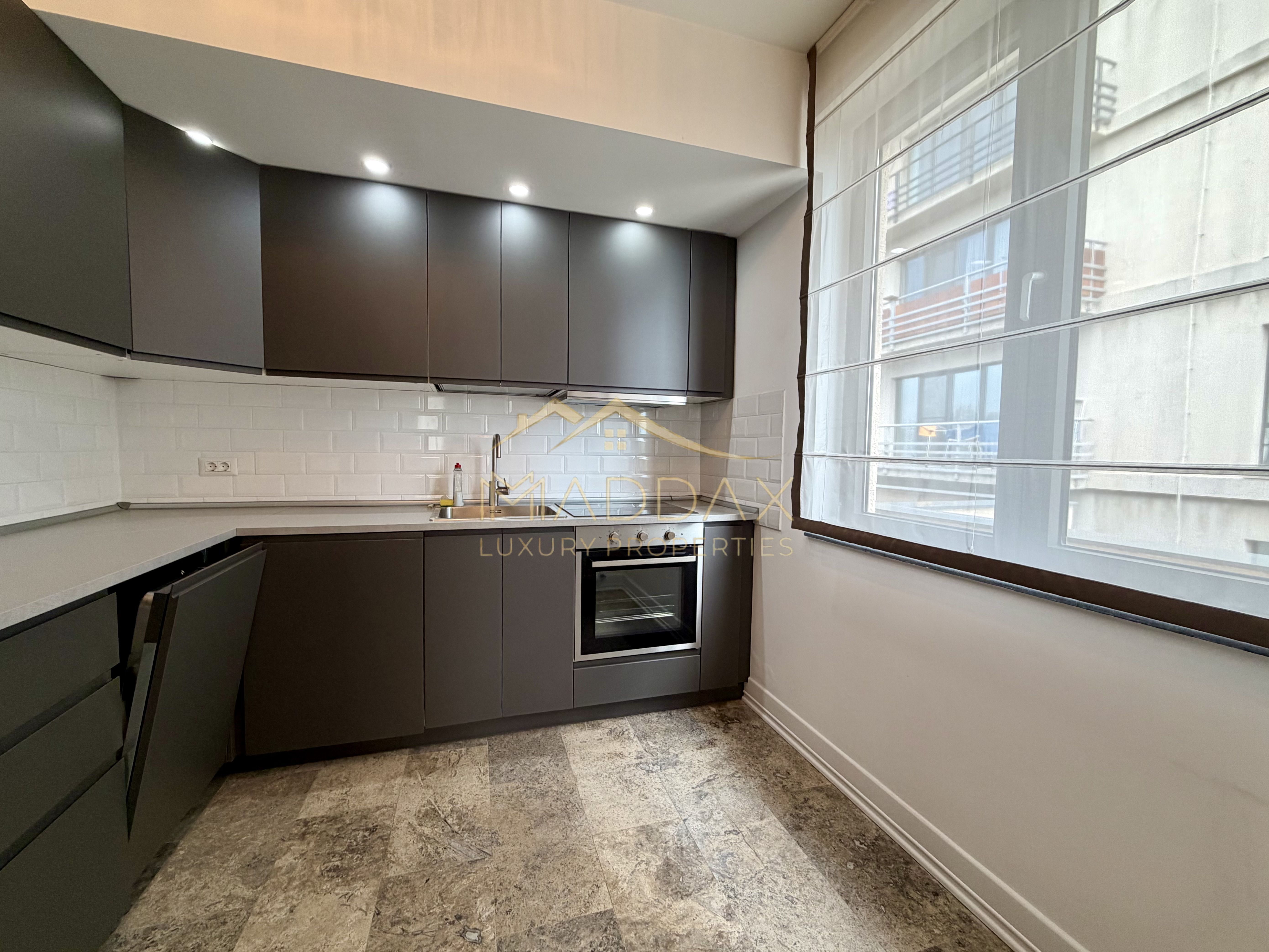Duplex 4 camere // 179 mp utili + terasa 49 mp / 1 Parcare // Floreasca — fotografia 9
