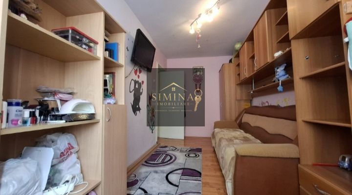 Apartament 3 Camere, De Vânzare, Zona Super