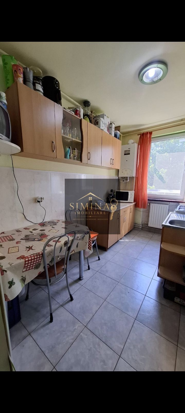 Apartament 3 Camere, De Vânzare, Zona Super — fotografia 4