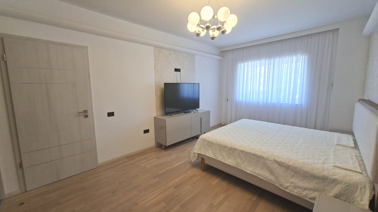 Inchiriere apartament 3 camere centru Ultramodern-Bloc nou — fotografia 3