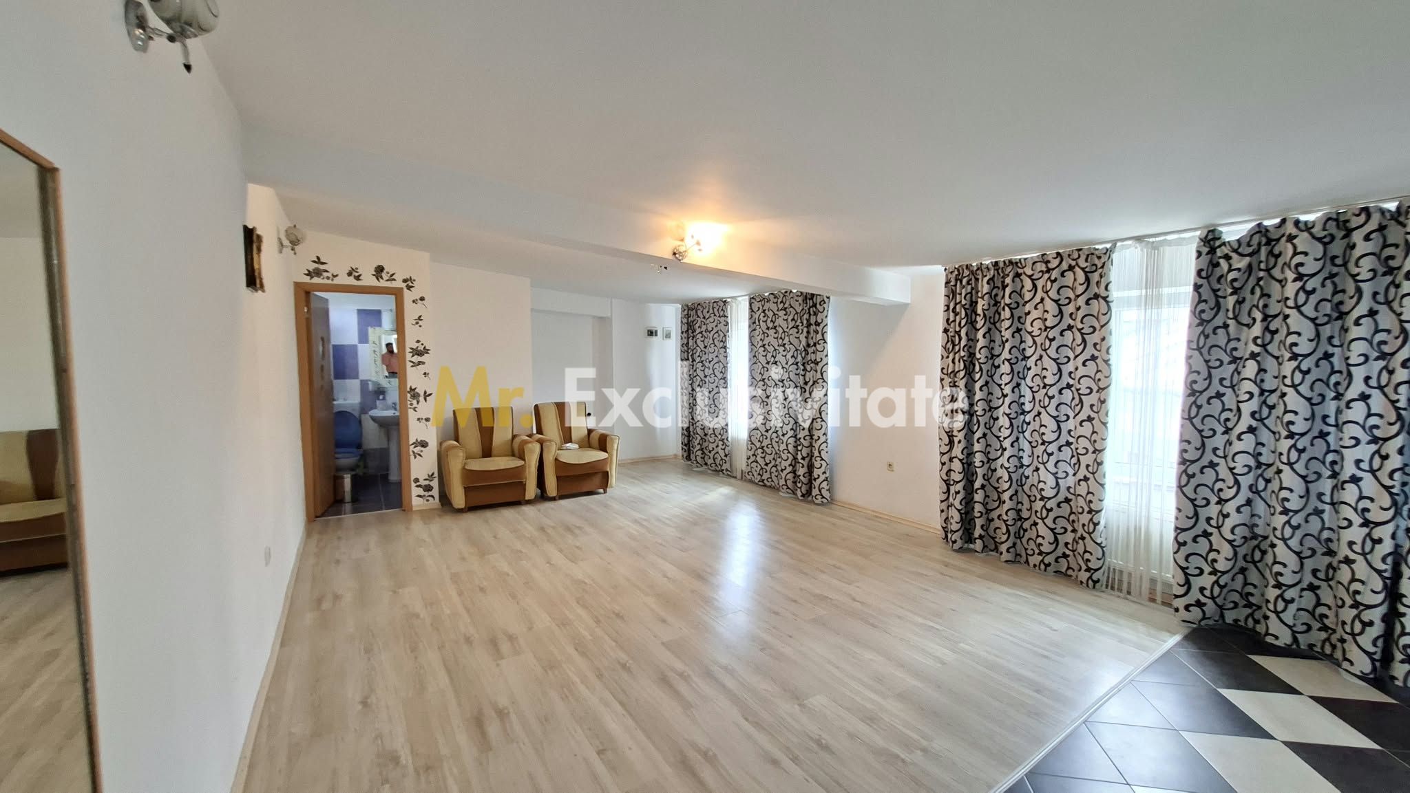 Inchiriere casal Bascov deschidere la DN7 — fotografia 15