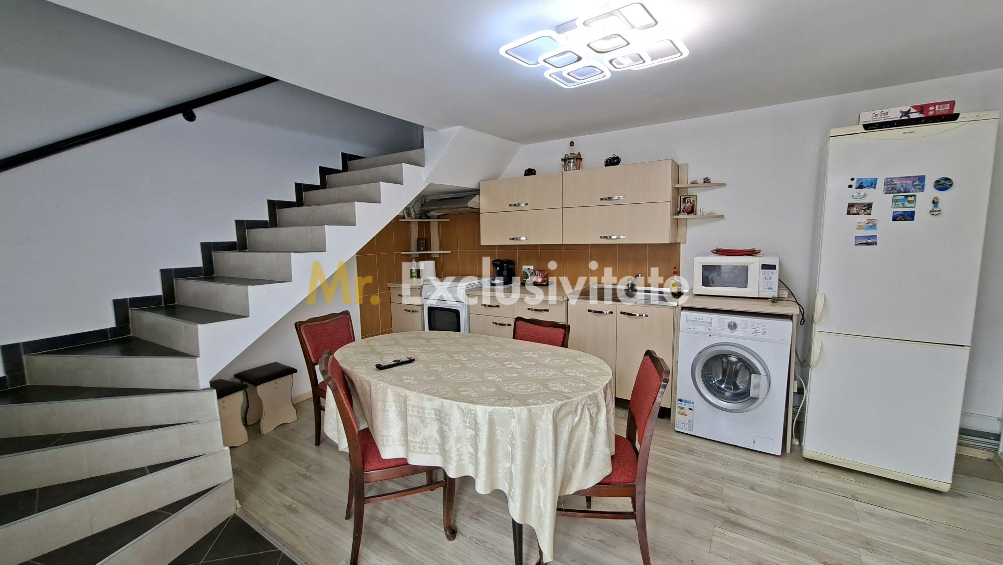 Inchiriere casal Bascov deschidere la DN7 — fotografia 8