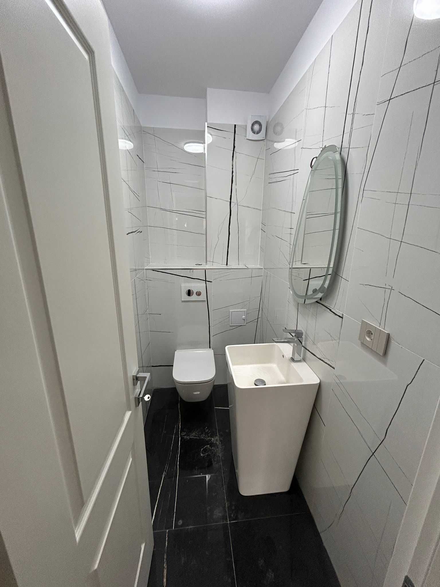 Ag BRASADAS închiriază apt 2 cam 2024 Casa Poporului. — fotografia 5