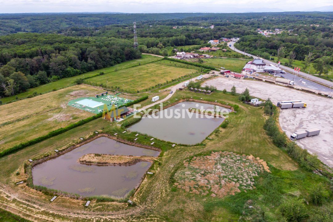 Afacere functionala - MOTEL si CAMPING cu terasa, piscina si lacuri pescuit — fotografia 14