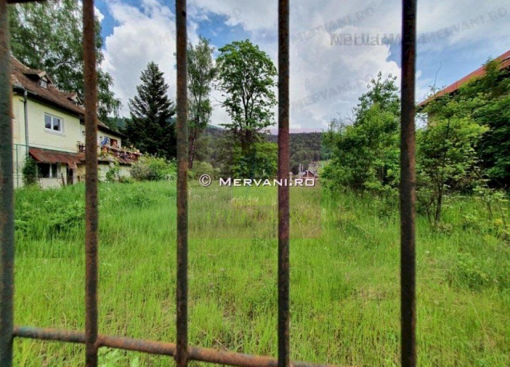 Teren de vânzare in Bușteni (zona Ultracentrală) — fotografia 4