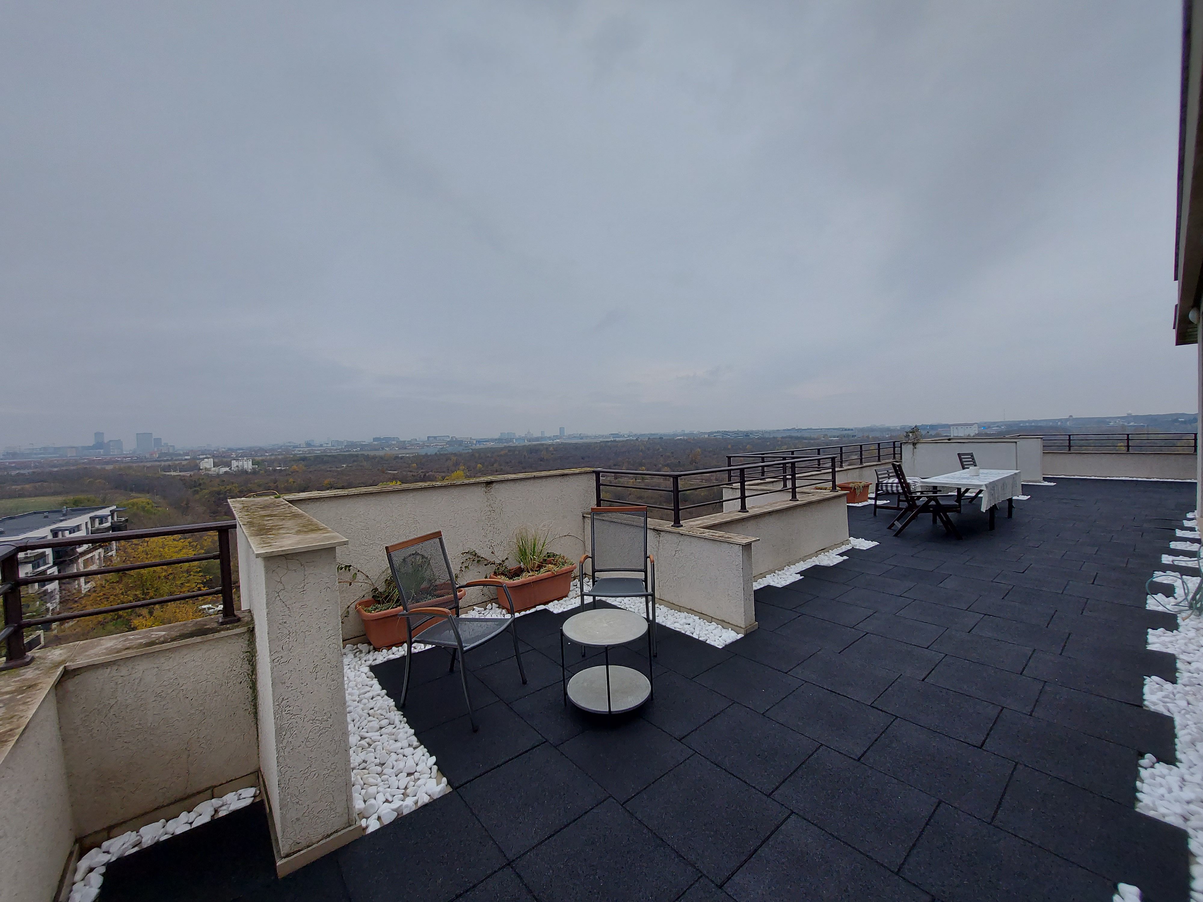 Superb penthouse | Free View | Baneasa Forest | 2 underground parking spaces — fotografia 10