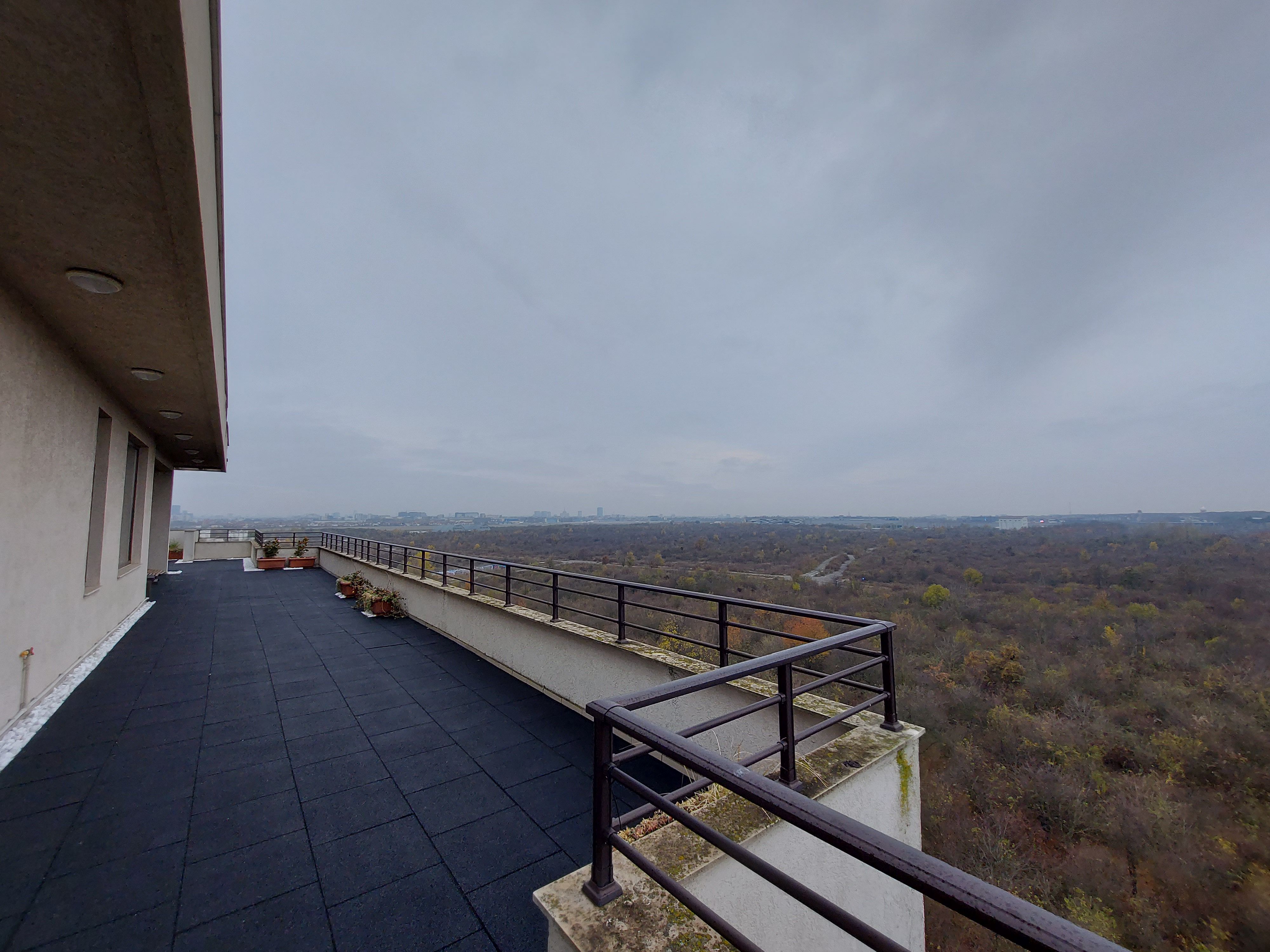 Superb penthouse | Free View | Baneasa Forest | 2 underground parking spaces — fotografia 15
