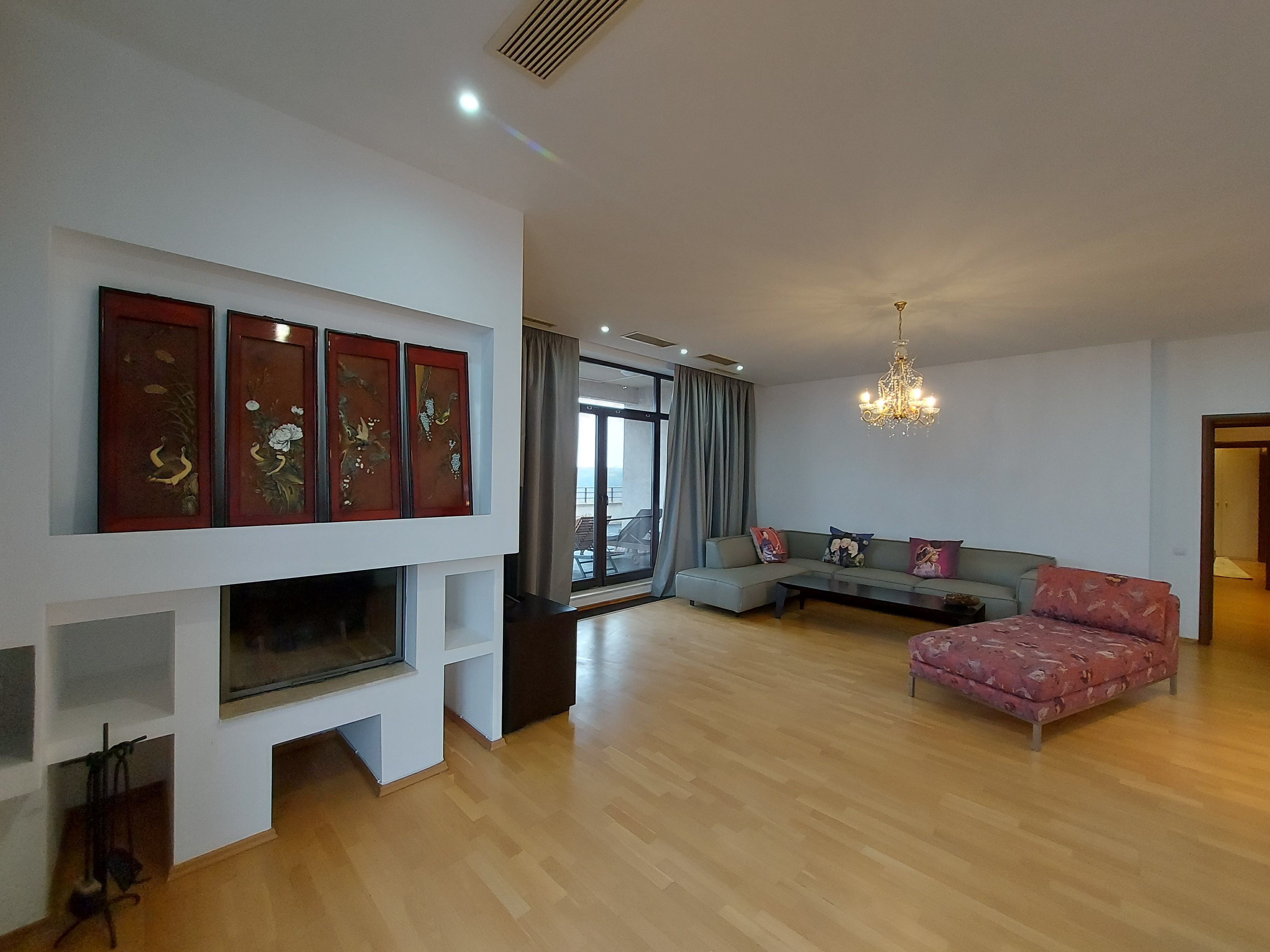 Superb penthouse | Free View | Baneasa Forest | 2 underground parking spaces — fotografia 2