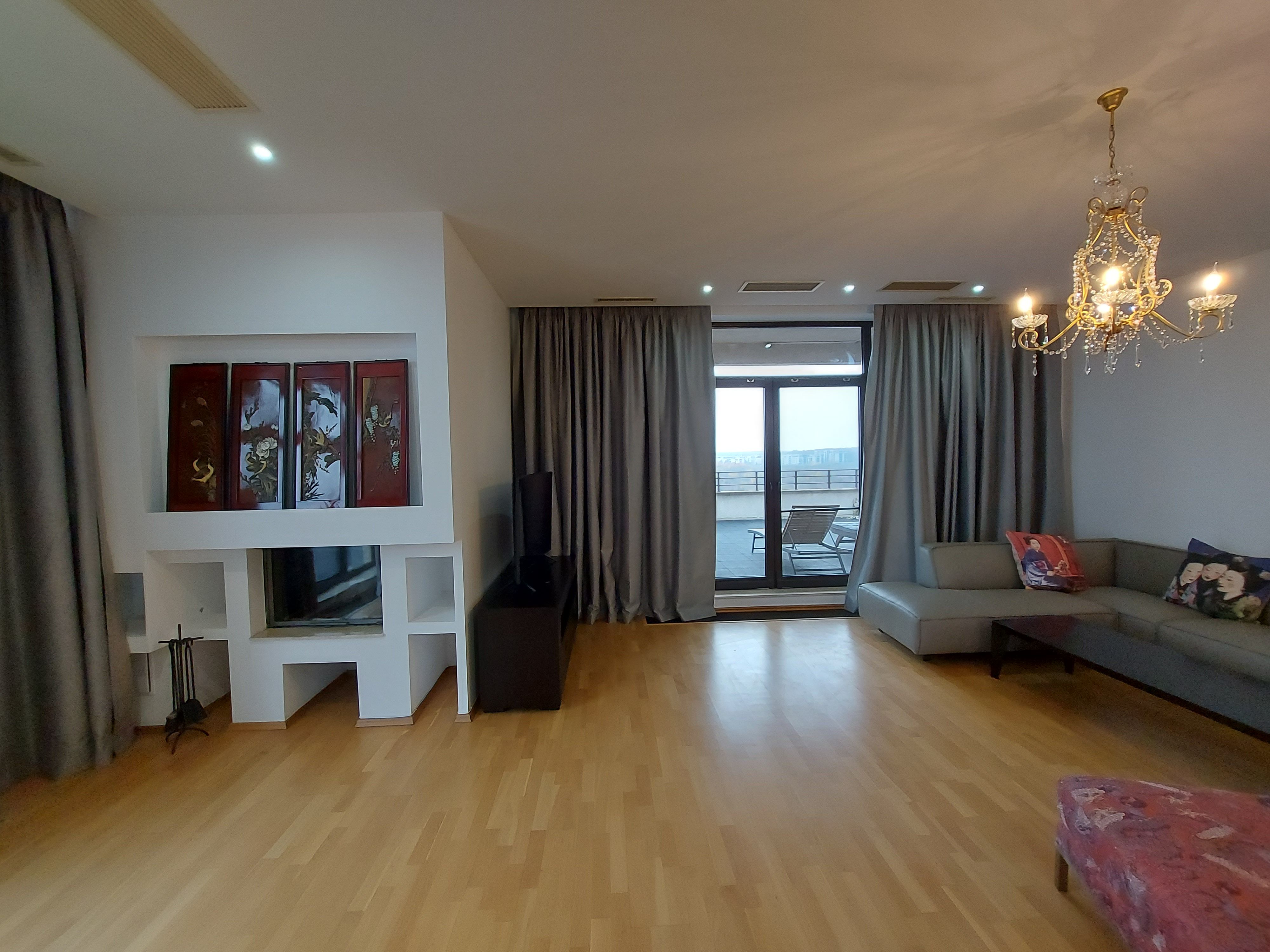 Superb penthouse | Free View | Baneasa Forest | 2 underground parking spaces — fotografia 3