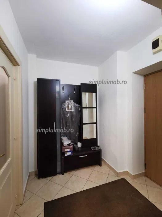 2 Camere Piata Muncii 5 Minute de Metrou — fotografia 4