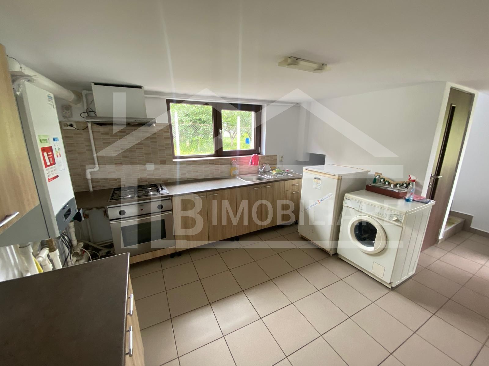 Casa individuala de 2 camere, 140mp, garaj, curte, Zona Voiniceni — fotografia 7