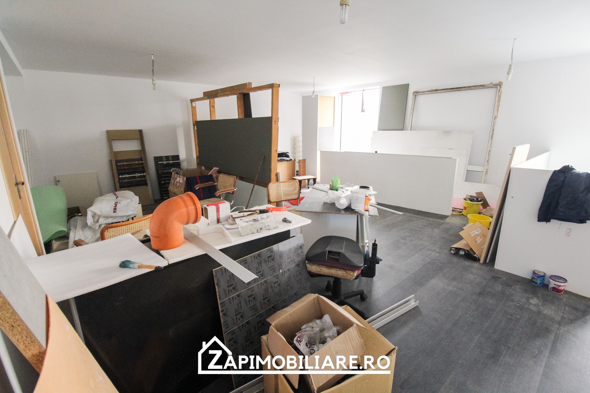 Gheorghe Doja - Trafic intens - comercial - farmacie - apartamente — fotografia 4