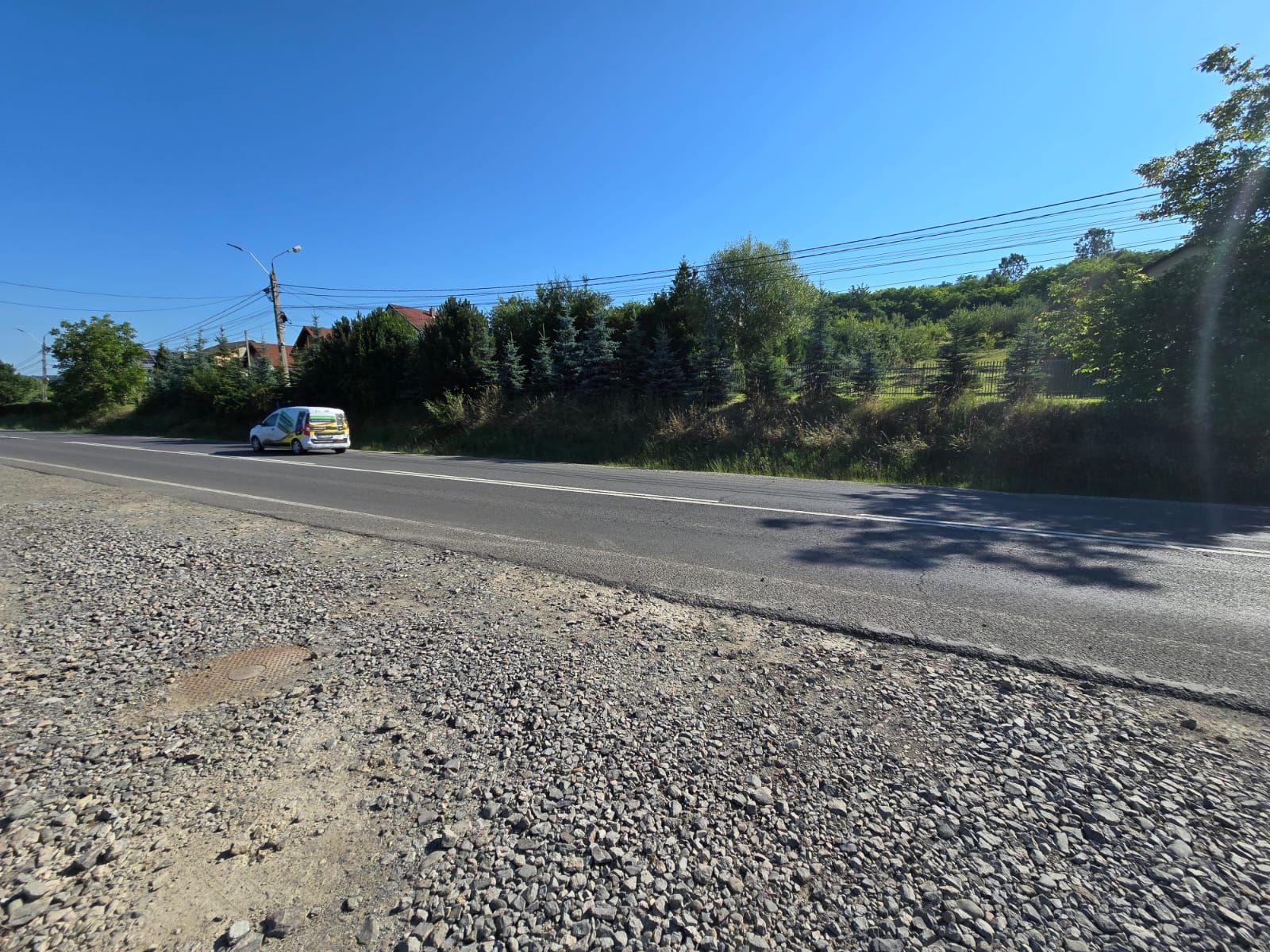 Teren 6.400 mp. cu deschidere de 58 m la E 60 — fotografia 3