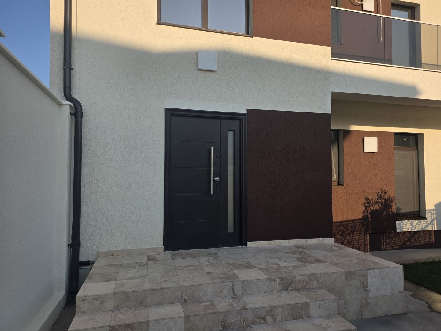 Vilă de Lux P+1 în Tunari –5 Camere, Finisaje Premium — fotografia 16