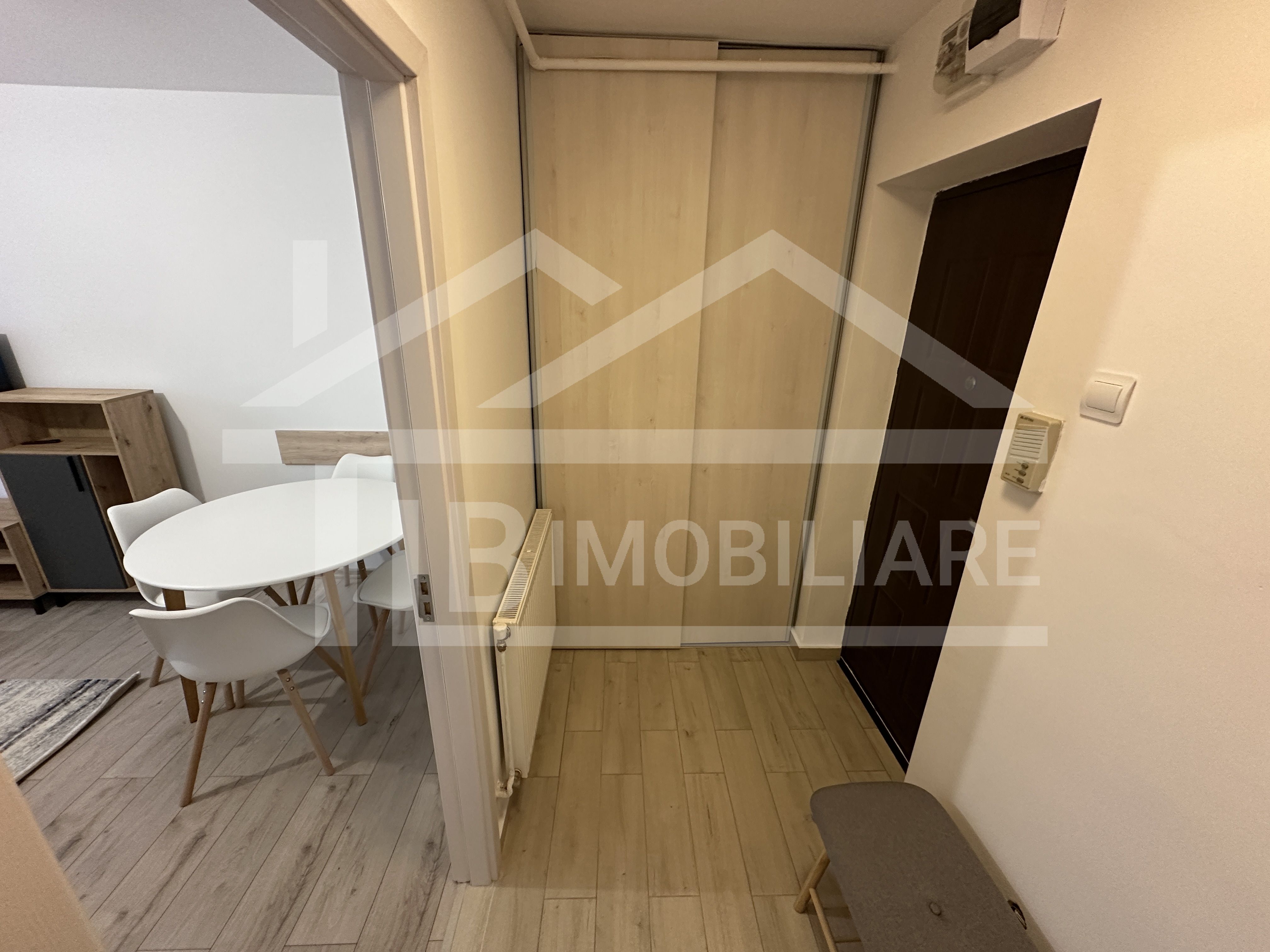 Apartament cu 2 camere, 40mp, Zona Semi-Central — fotografia 5