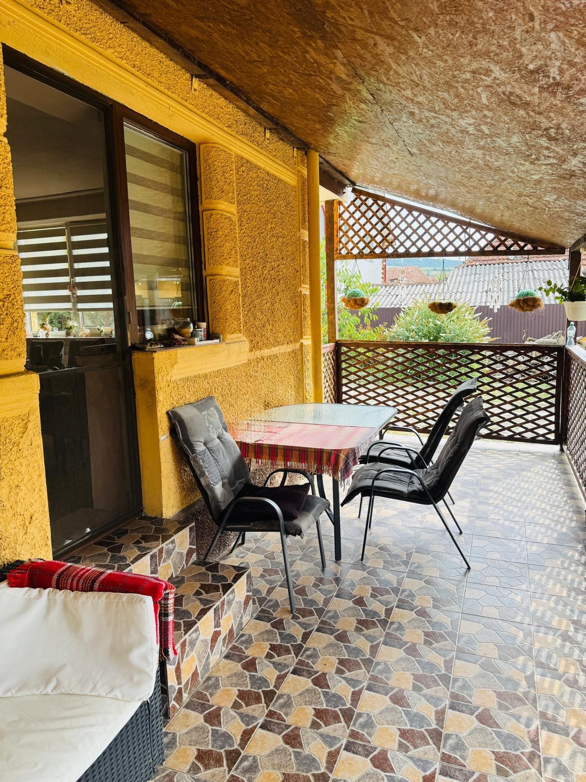 Casă spațioasă, complet finisată, gata de mutare – Comuna Creaca — fotografia 3