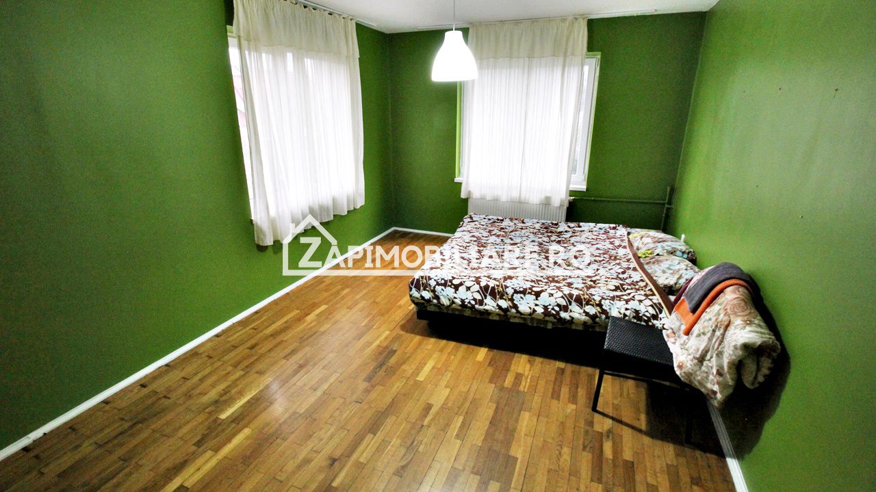 Cazare muncitori 10 camere,3 bucătării,5 băi,10.000 mp teren — fotografia 14
