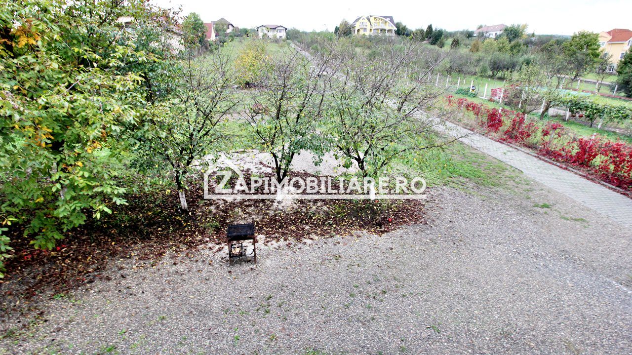 Cazare muncitori 10 camere,3 bucătării,5 băi,10.000 mp teren — fotografia 15