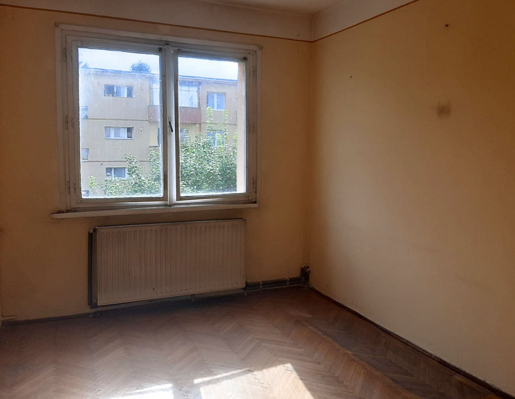 Apartament 2 camere 89000 EUR etaj intermediar foarte aproape de piata Astra — fotografia 10