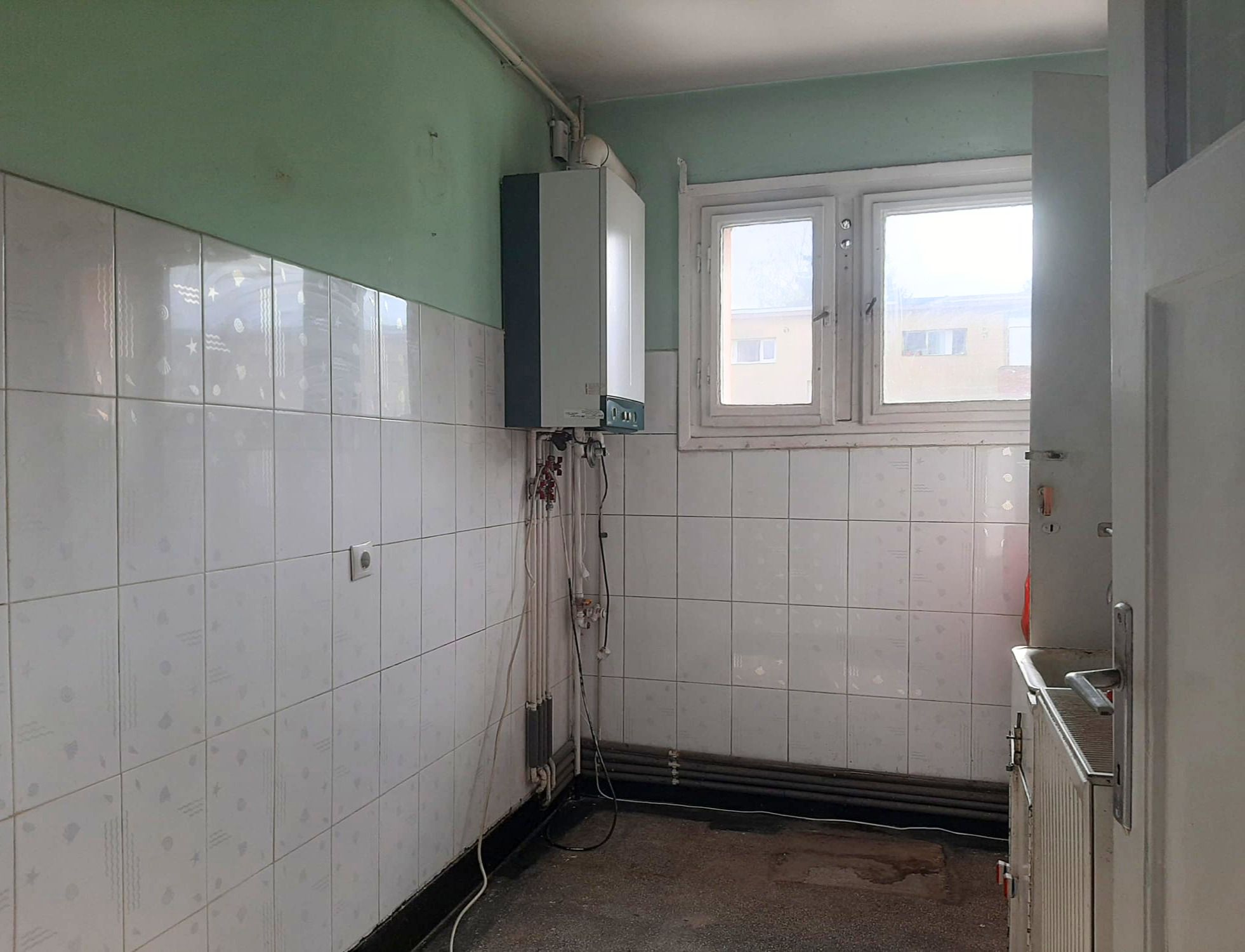Apartament 2 camere 89000 EUR etaj intermediar foarte aproape de piata Astra — fotografia 15