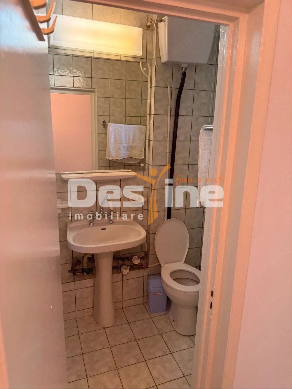 Apartament 3 camere de inchiriat — fotografia 7