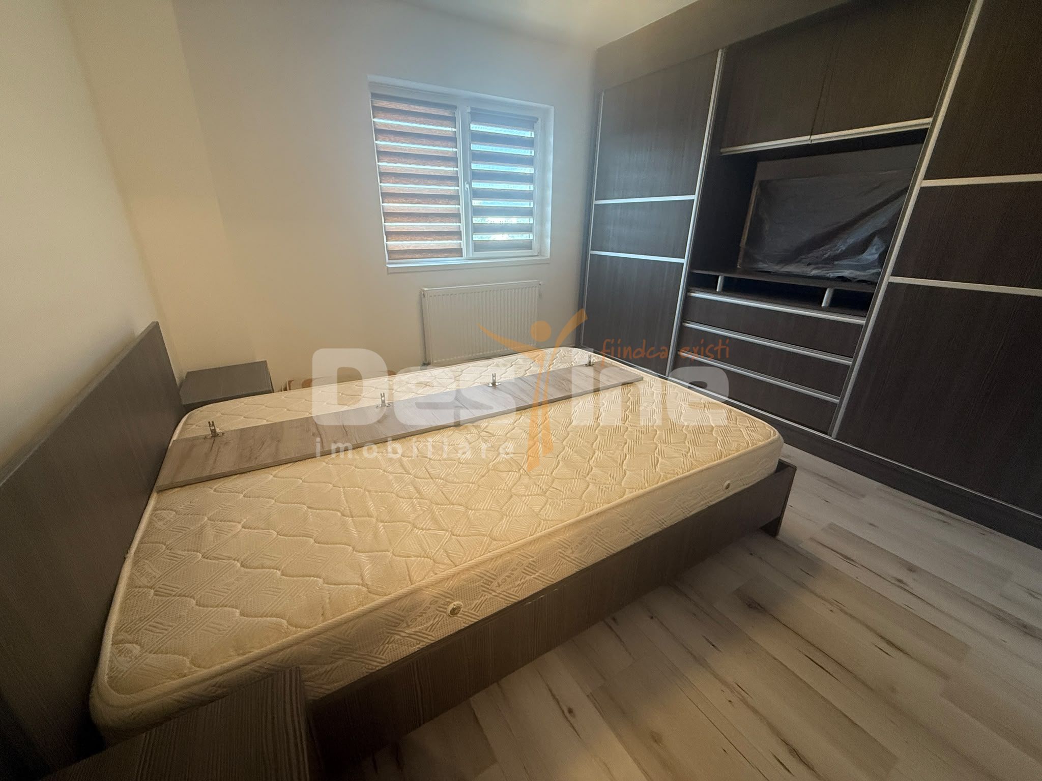 Apartament de inchiriat 3 camere, central Campina! — fotografia 6