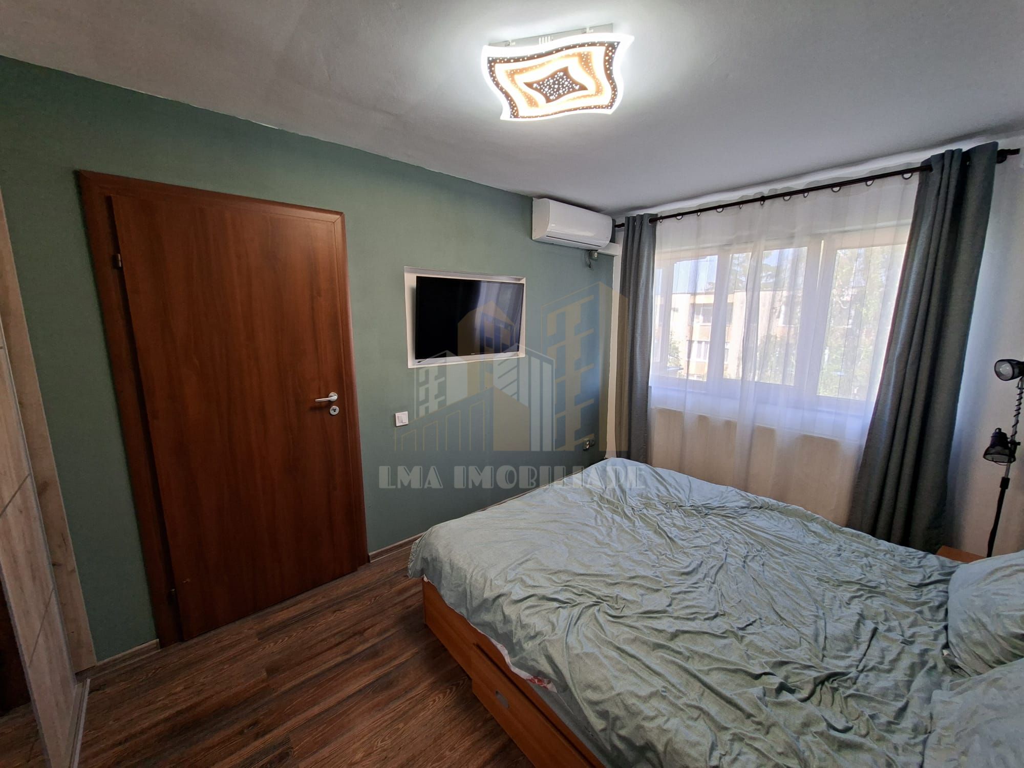 Apartament 2 camere semidecomandat Zizinului Brasov — fotografia 13