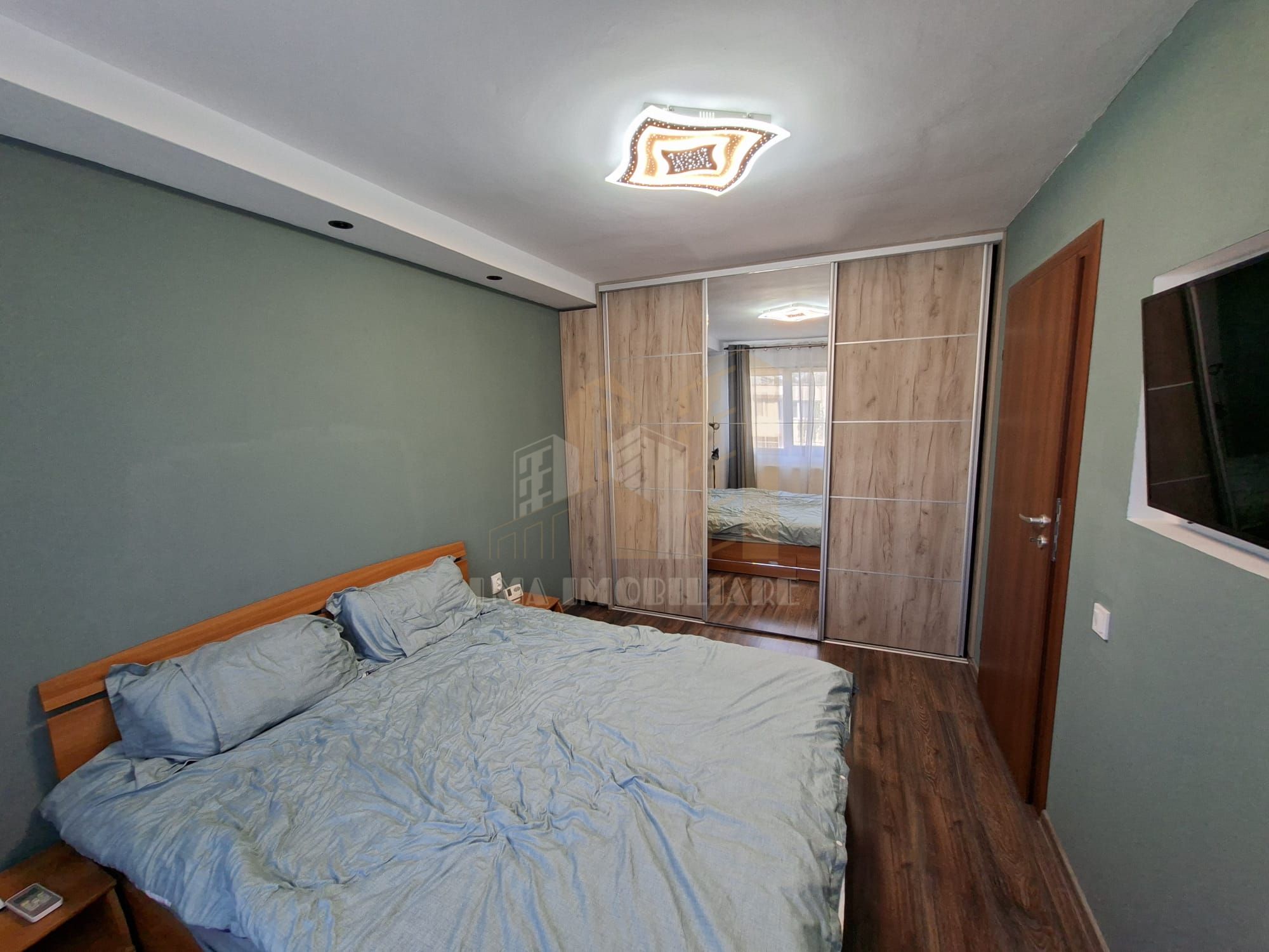 Apartament 2 camere semidecomandat Zizinului Brasov — fotografia 14