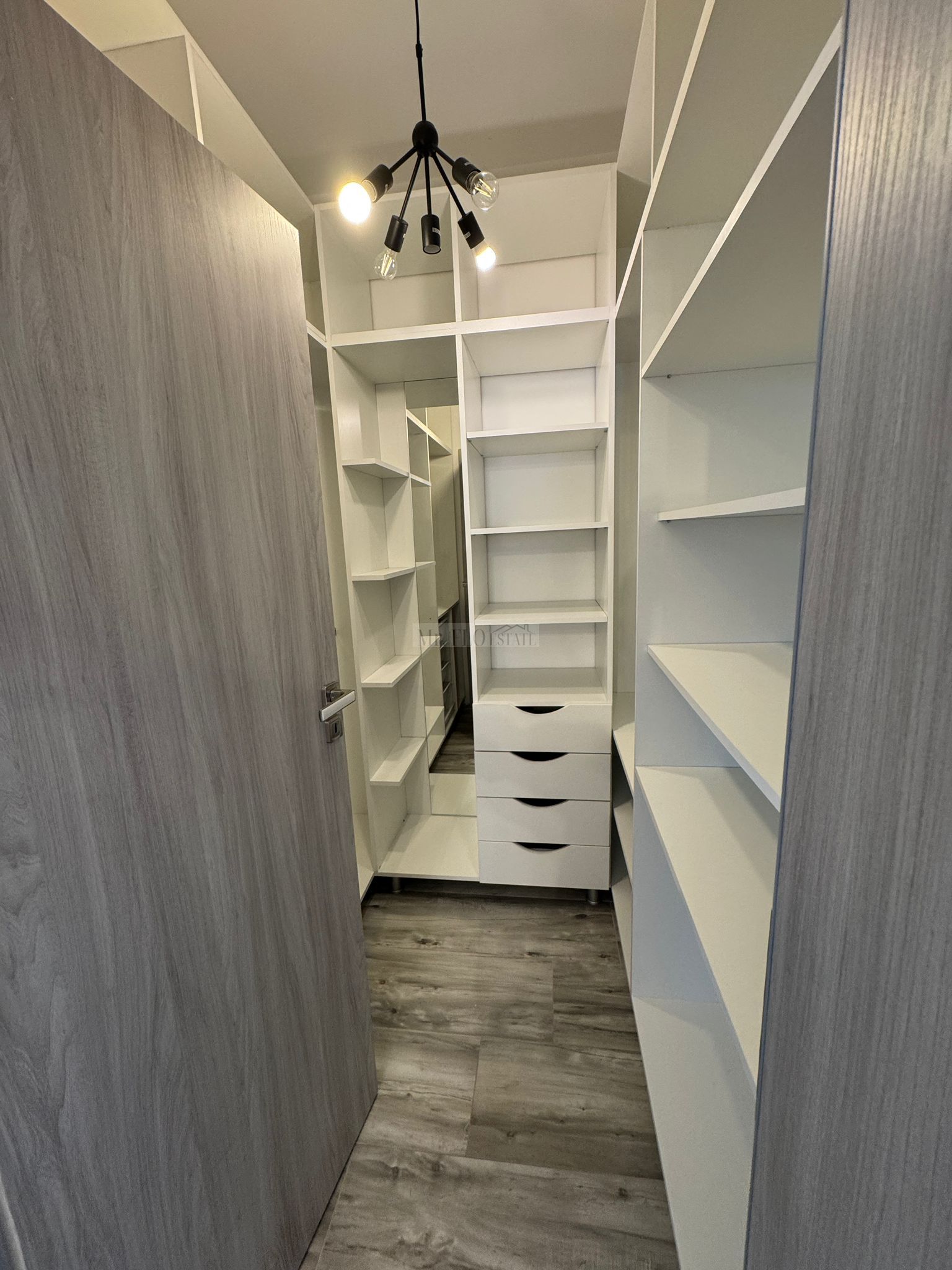 De vânzare duplex în Dumbrăvița, la liziera pădurii COMISION 0 — fotografia 3