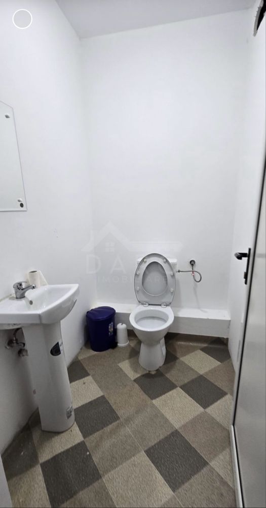 Spatiu de inchiriat — fotografia 4