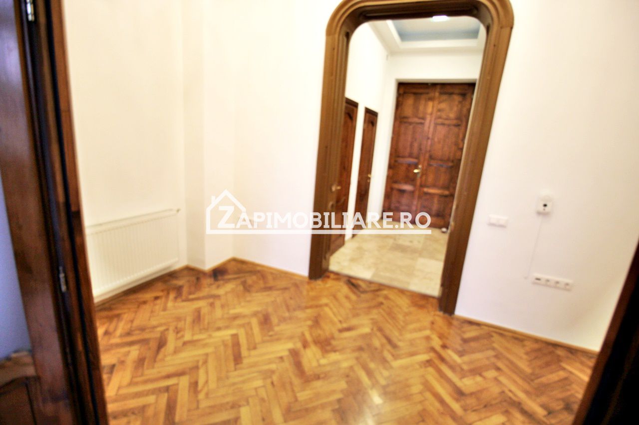 Spatiu de birou  2 camere ,1 baie, zona Centrală — fotografia 9
