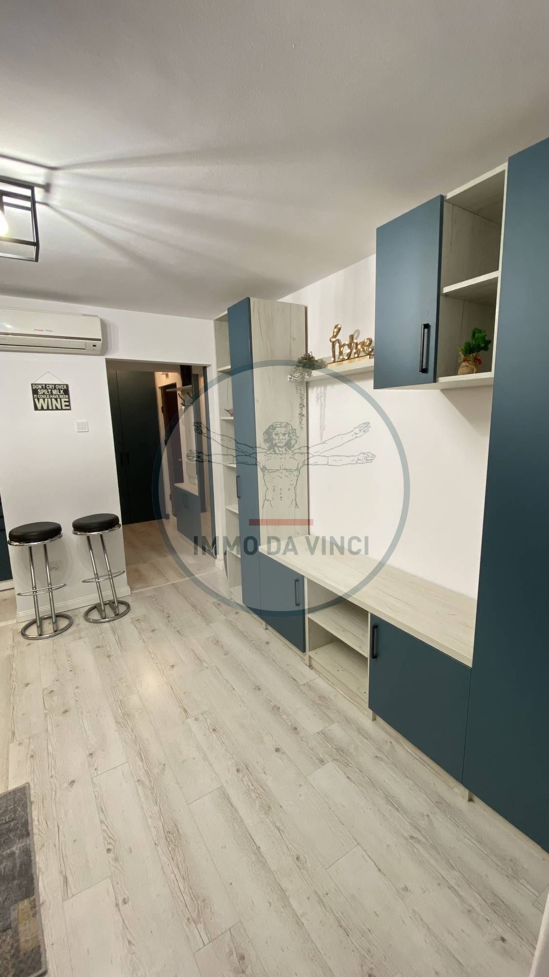 De închiriat – Apartament 3 camere, in zona Piata Hermes — fotografia 6